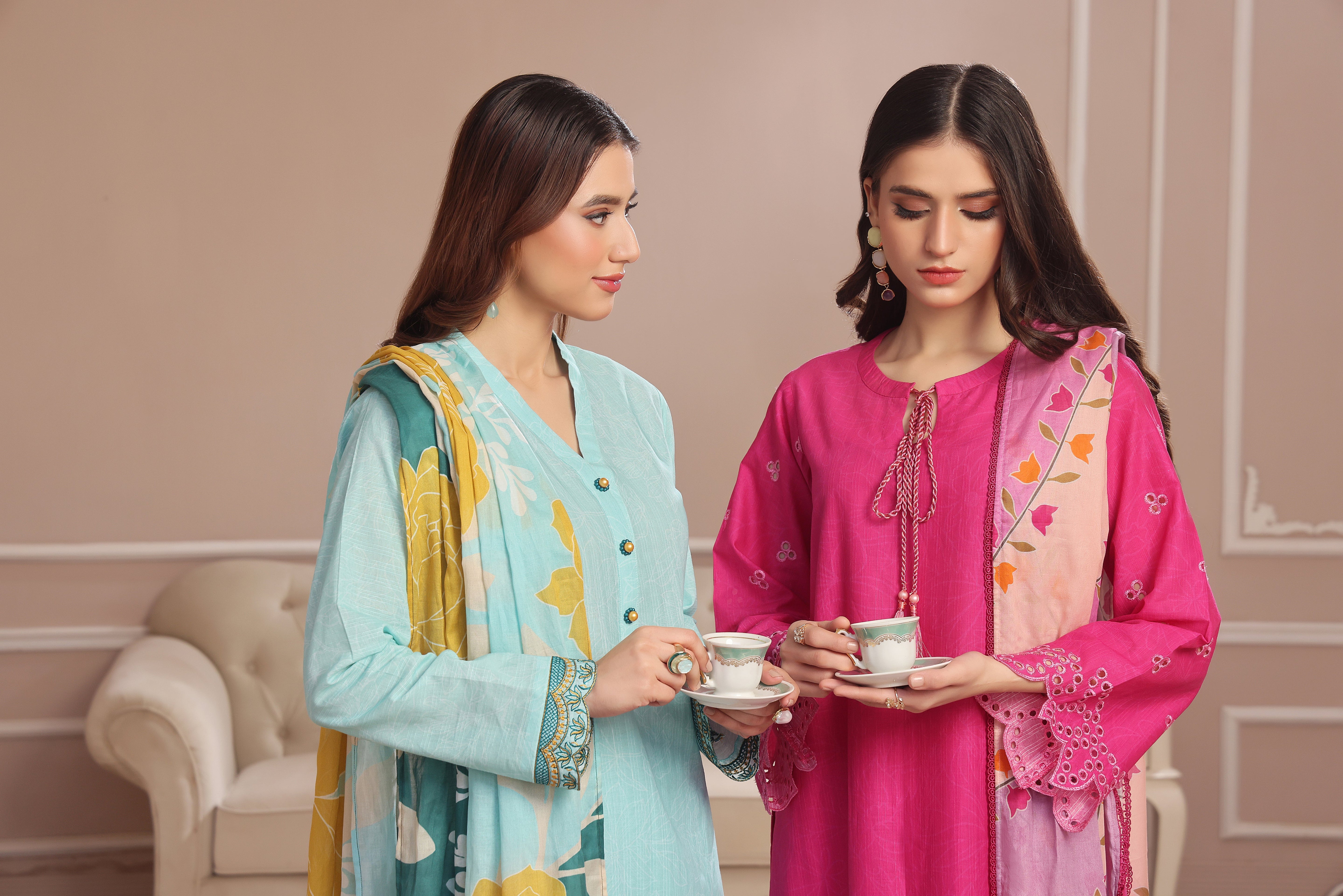 How to Shop Luxury Pret Wear Online in Pakistan – Easy Guide by Luxeurs
