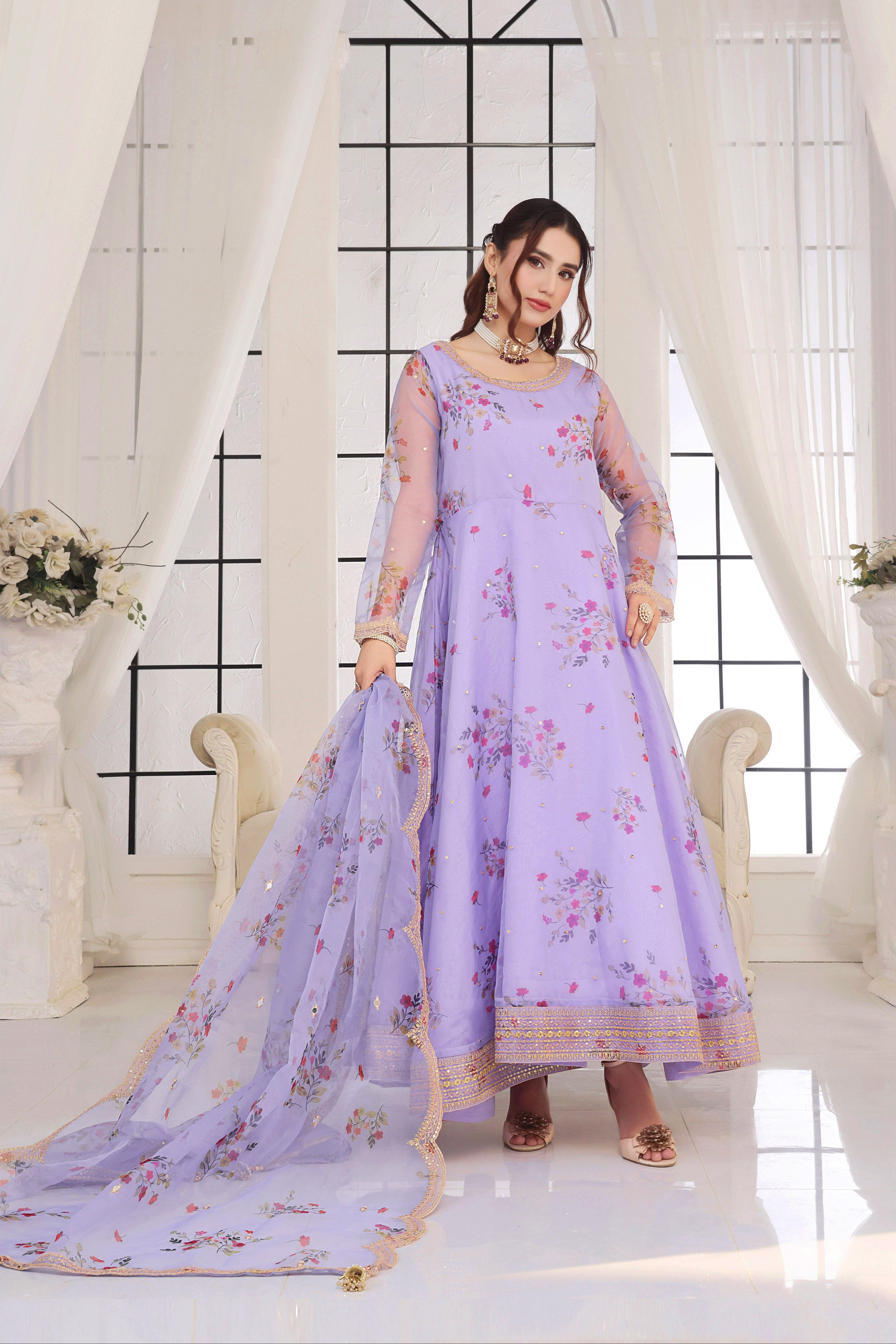 Luxeurs Affordable Embroidered Pakistani Lawn Dresses Size Chart