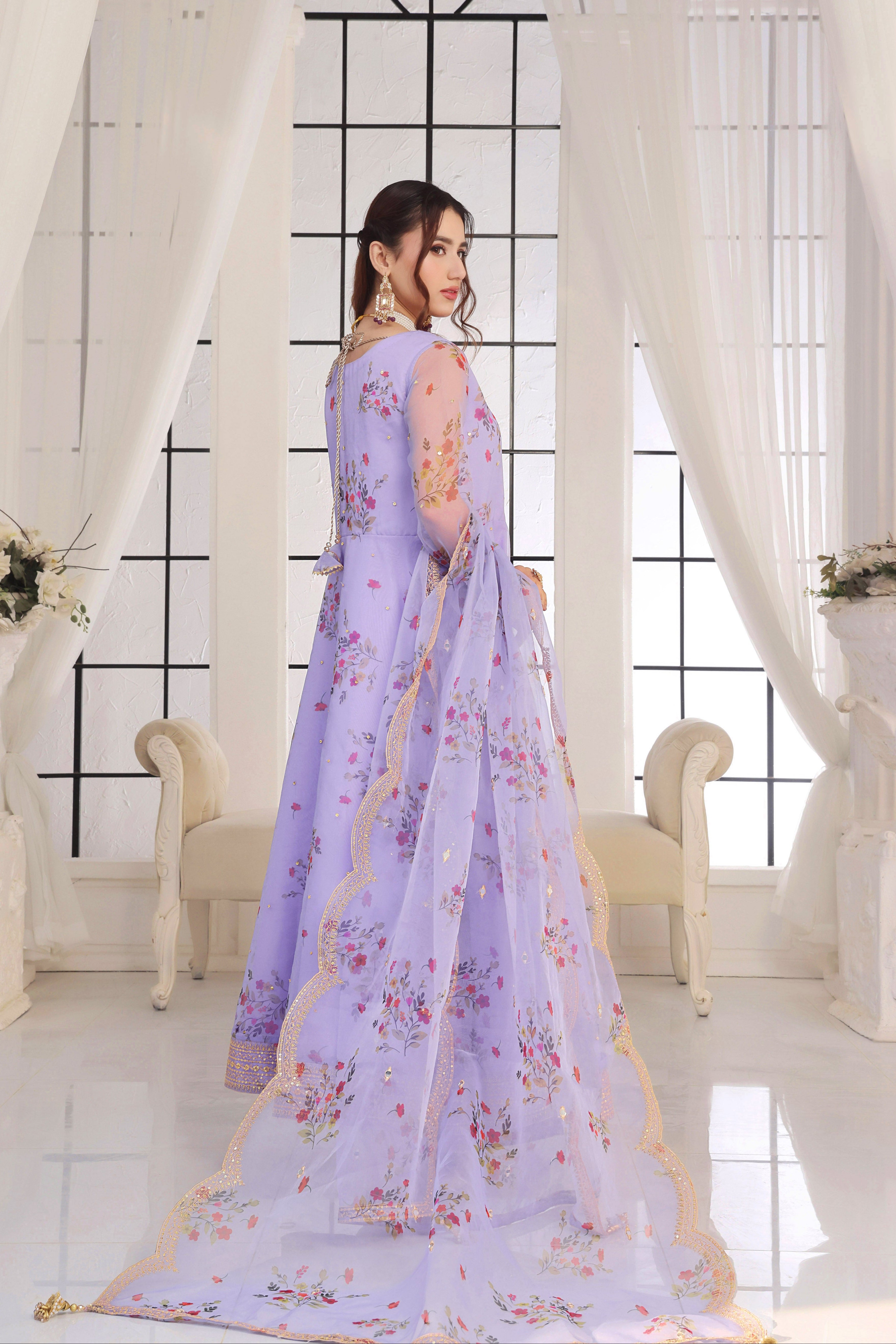 Luxeurs Affordable Embroidered Pakistani Lawn Dresses Size Chart