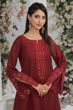 Load image into Gallery viewer, Luxeurs Khaddar Stitched Embroidered Dress