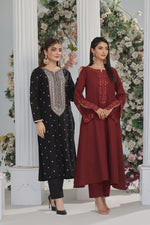 Load image into Gallery viewer, Luxeurs Khaddar Stitched Embroidered Dress