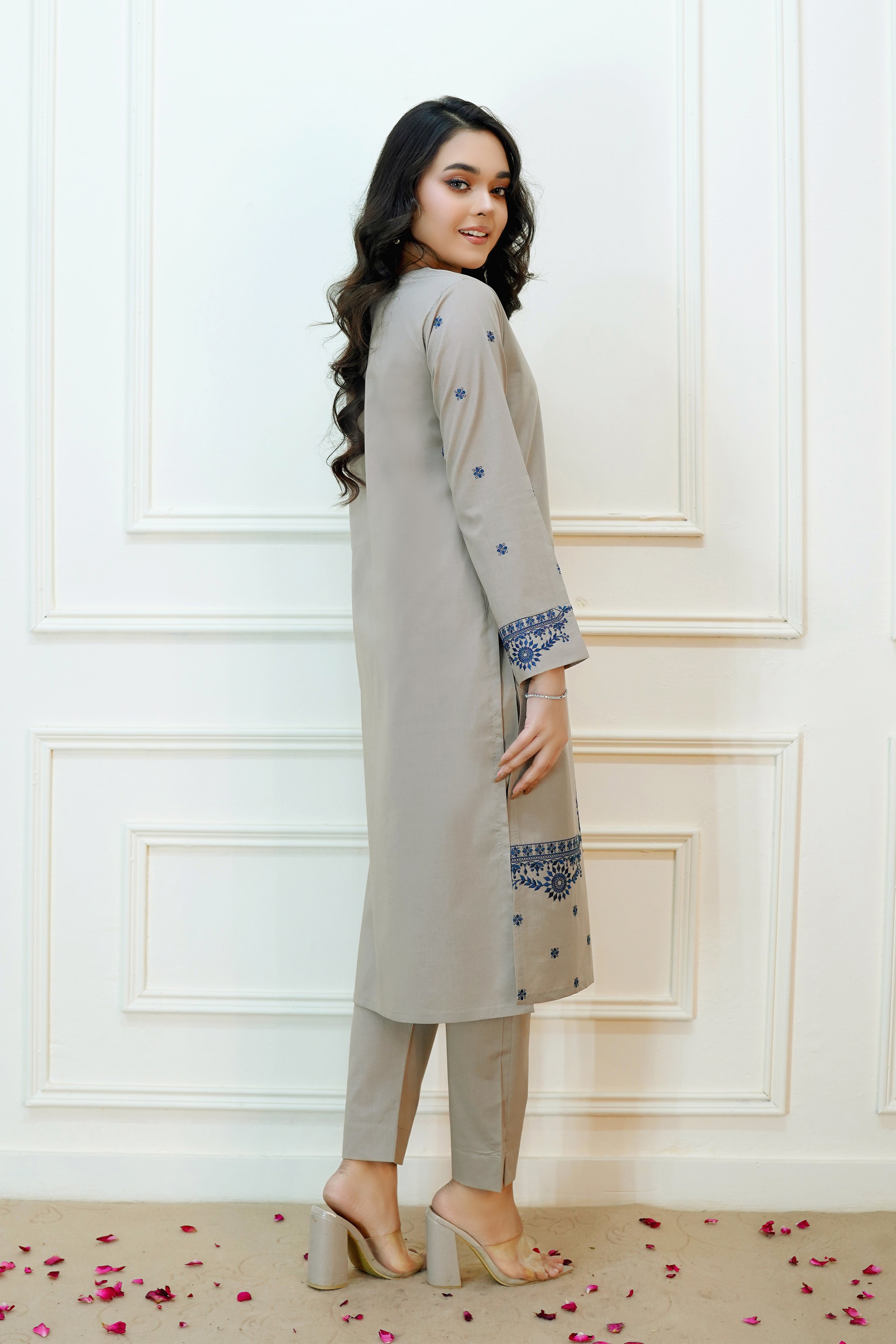 Luxeurs Embroidered Pakistani Ready to Wear Lawn Dress