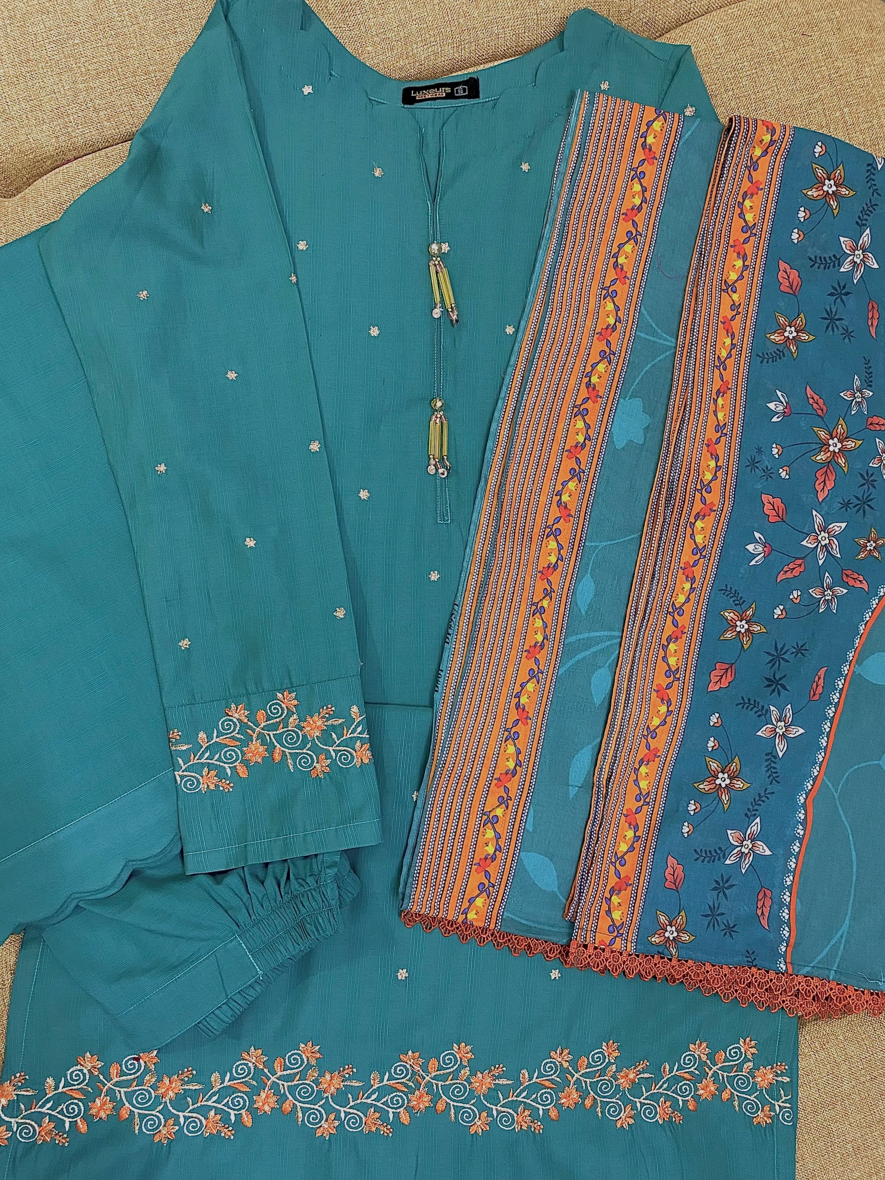 Luxeurs Affordable Embroidered Pakistani Lawn Dresses Size Chart