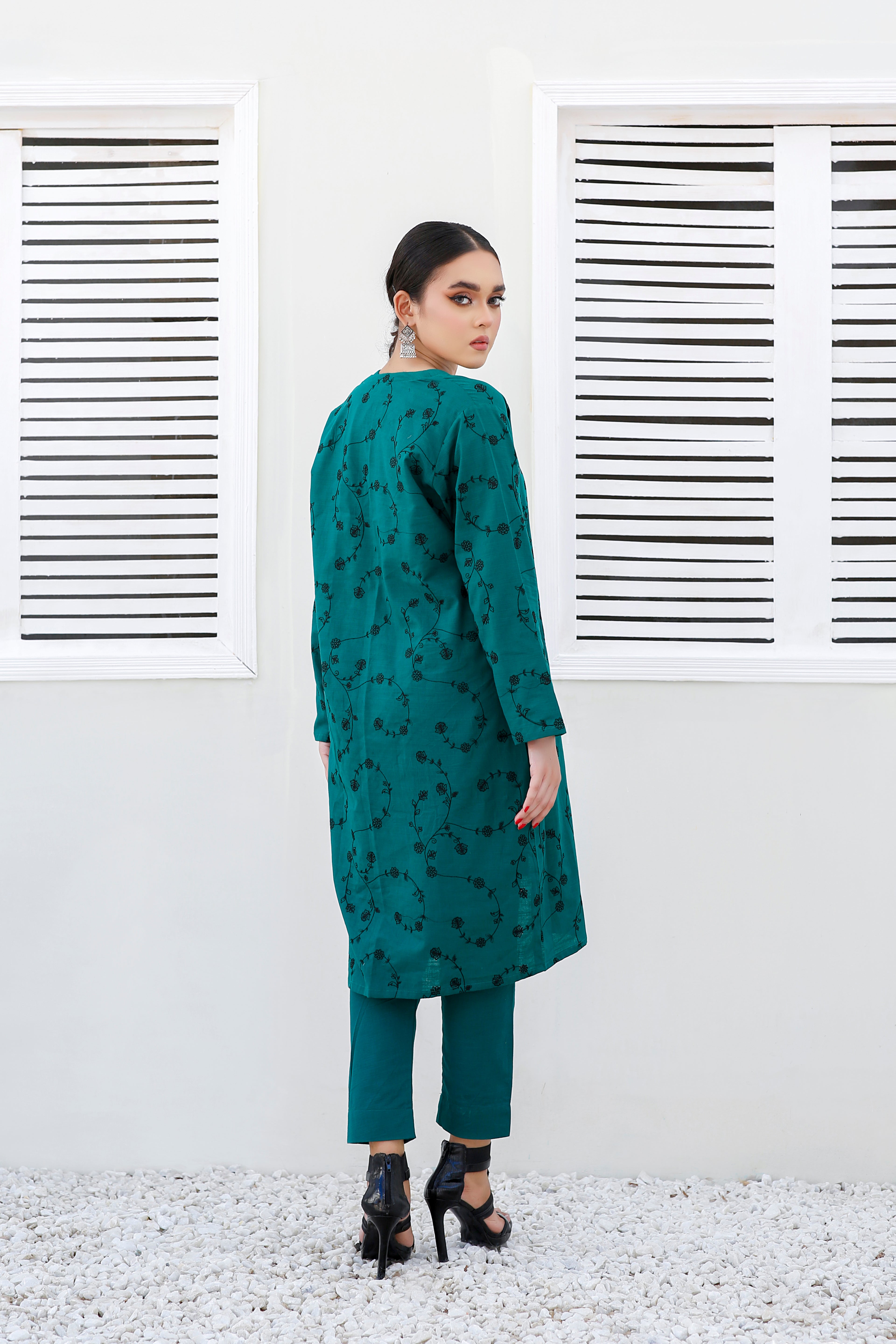 Luxeurs Embroidered Pakistani Ready to Wear Lawn Dress