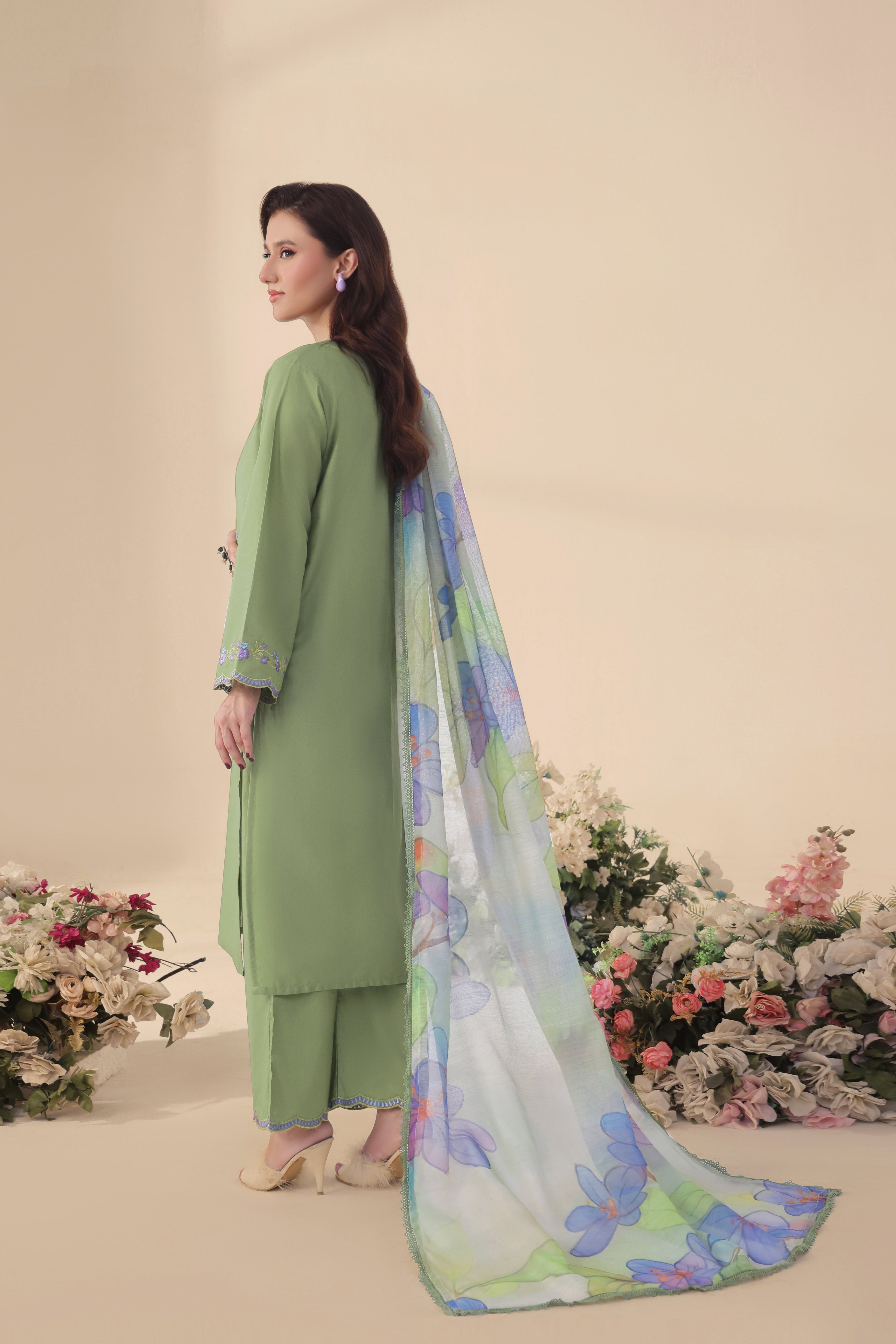 Drizzles Embroidered 3PC Lawn Dress