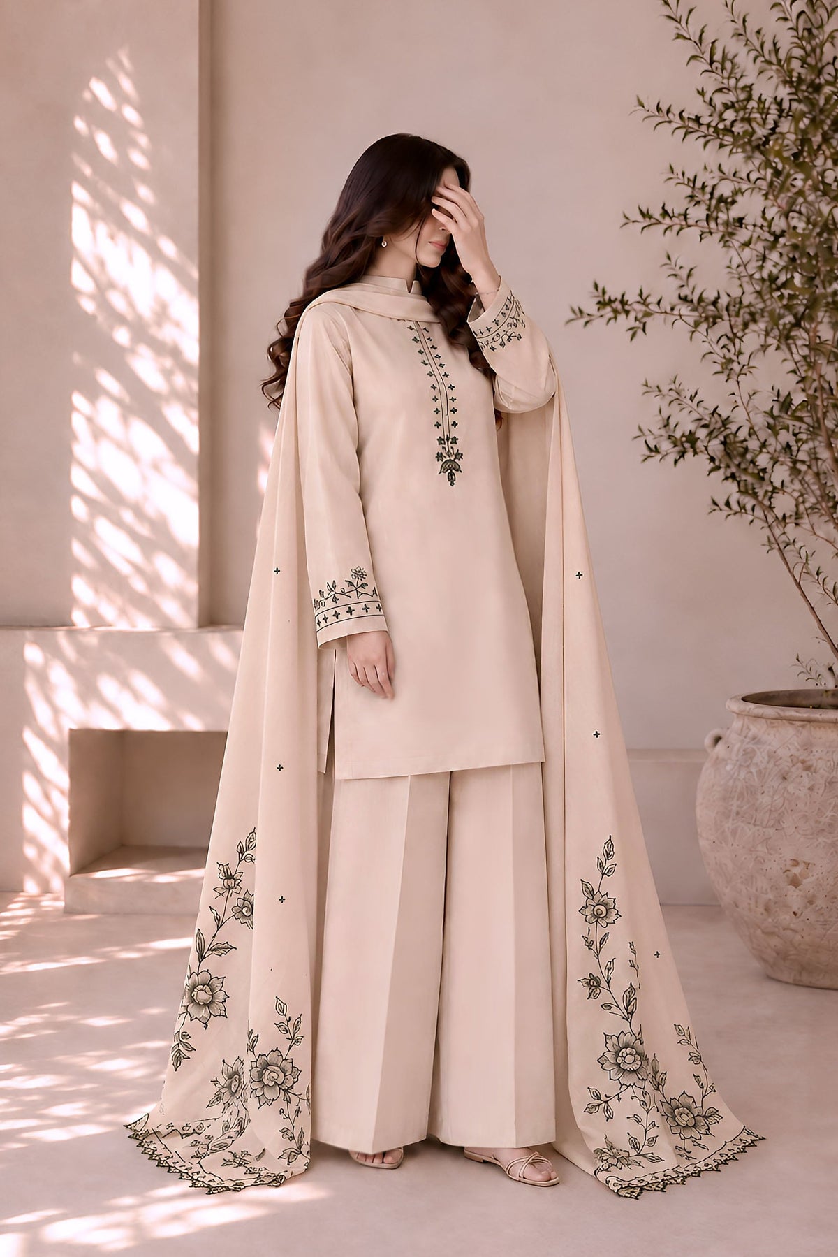 Lira Khaddar 3PC