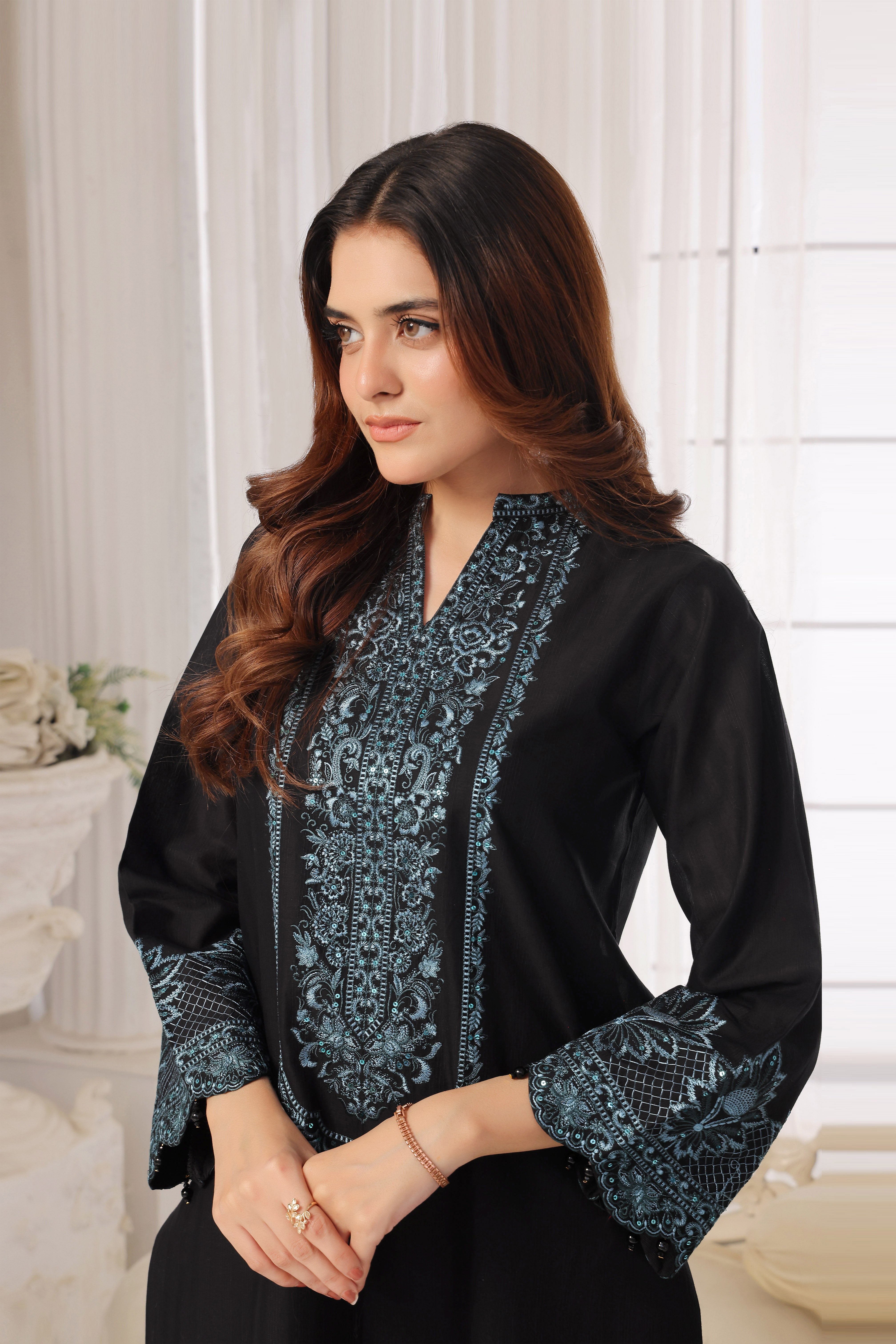 Luna Embroidered 3PC Lawn Dress