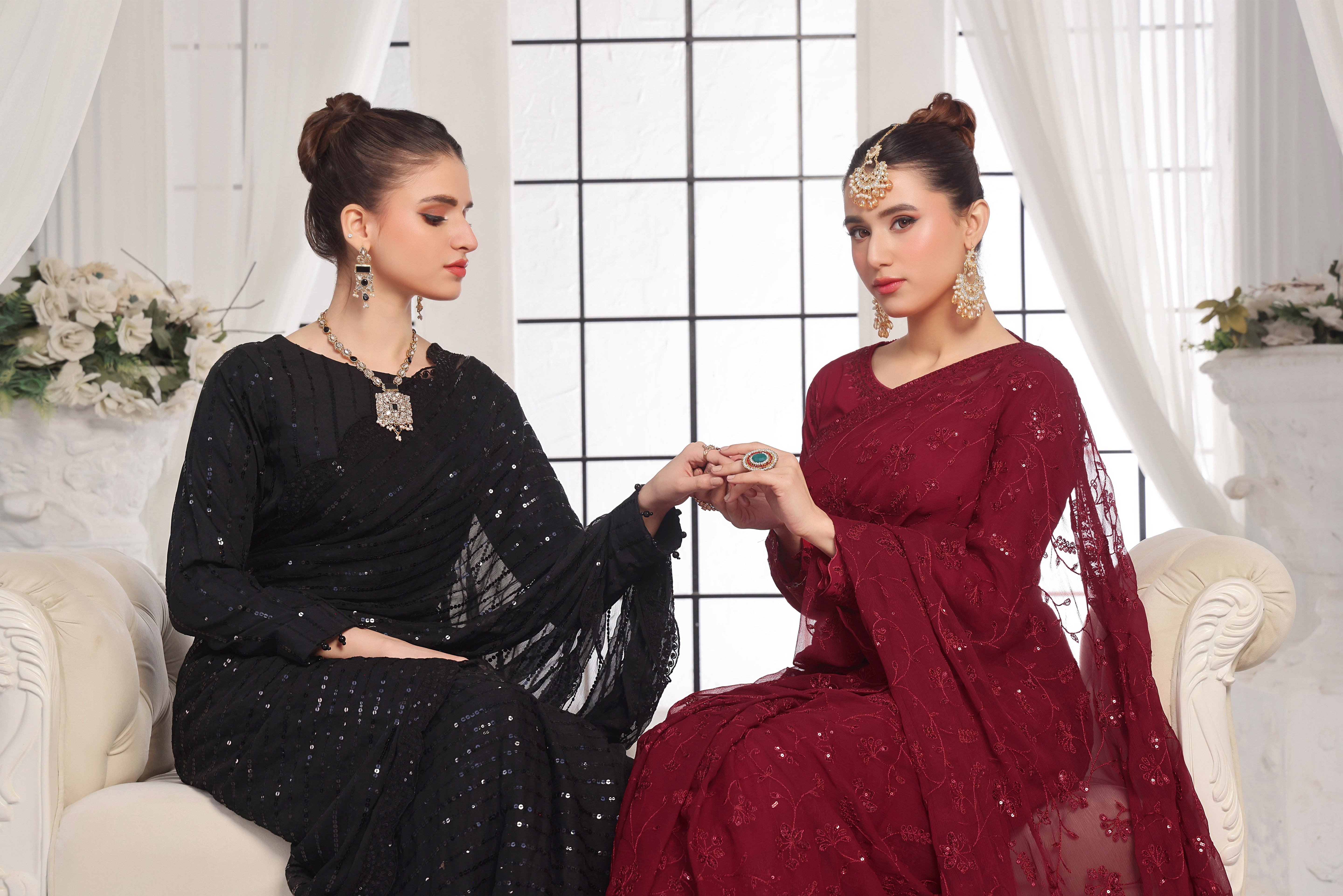 Luxeurs Affordable Embroidered Pakistani Lawn Dresses Size Chart