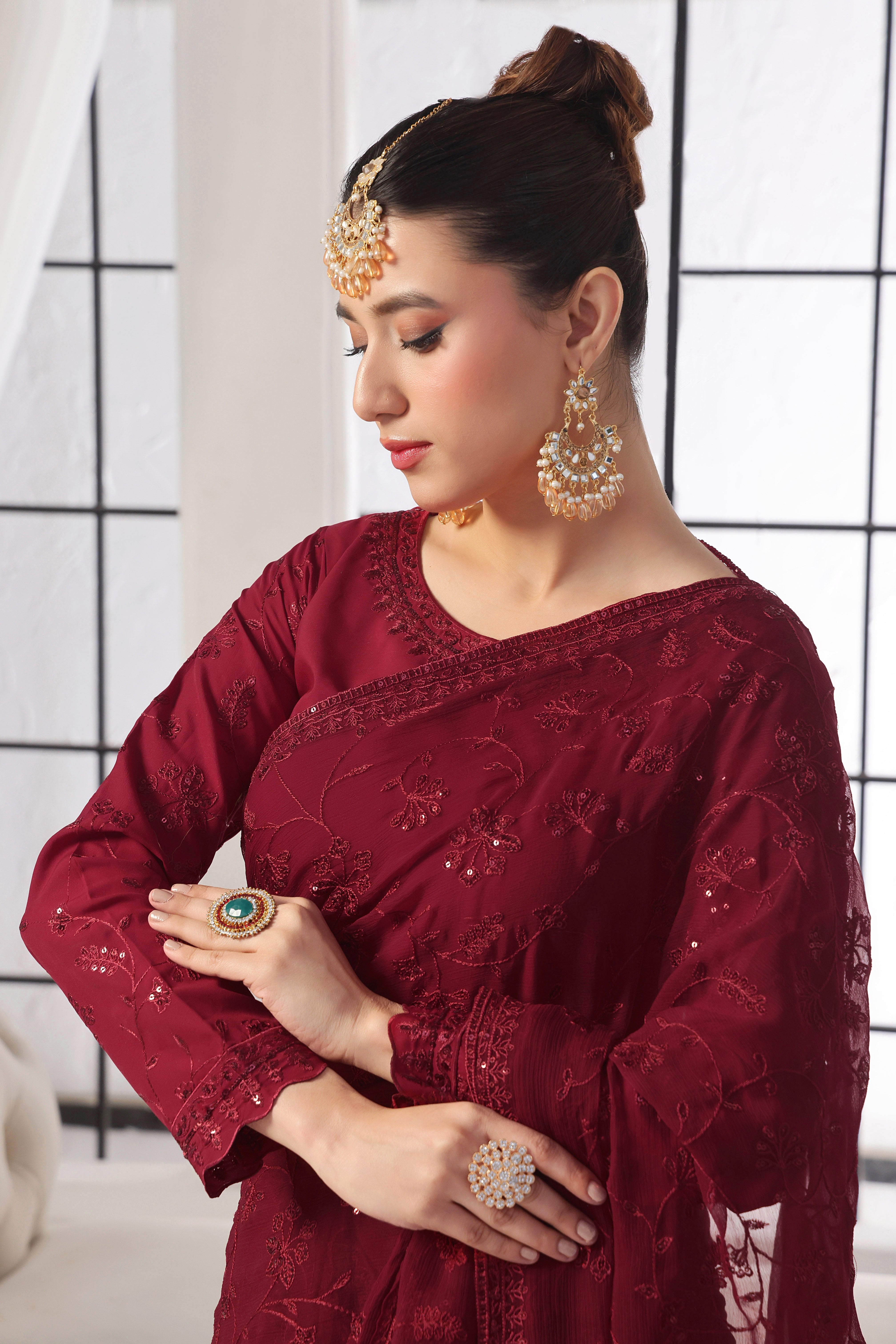 Luxeurs Affordable Embroidered Pakistani Lawn Dresses Size Chart