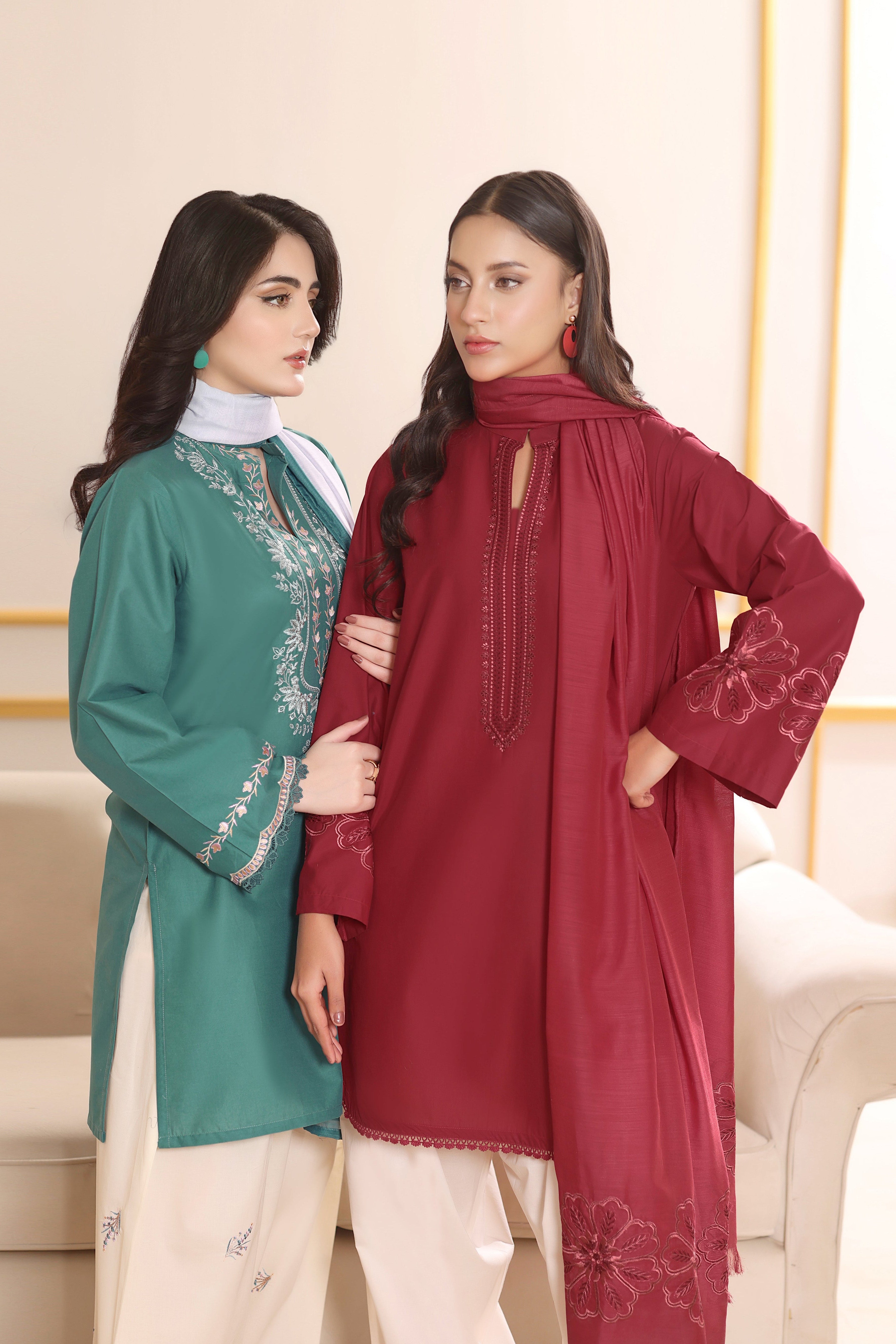 Rosebud Embroidered 3PC Lawn Dress