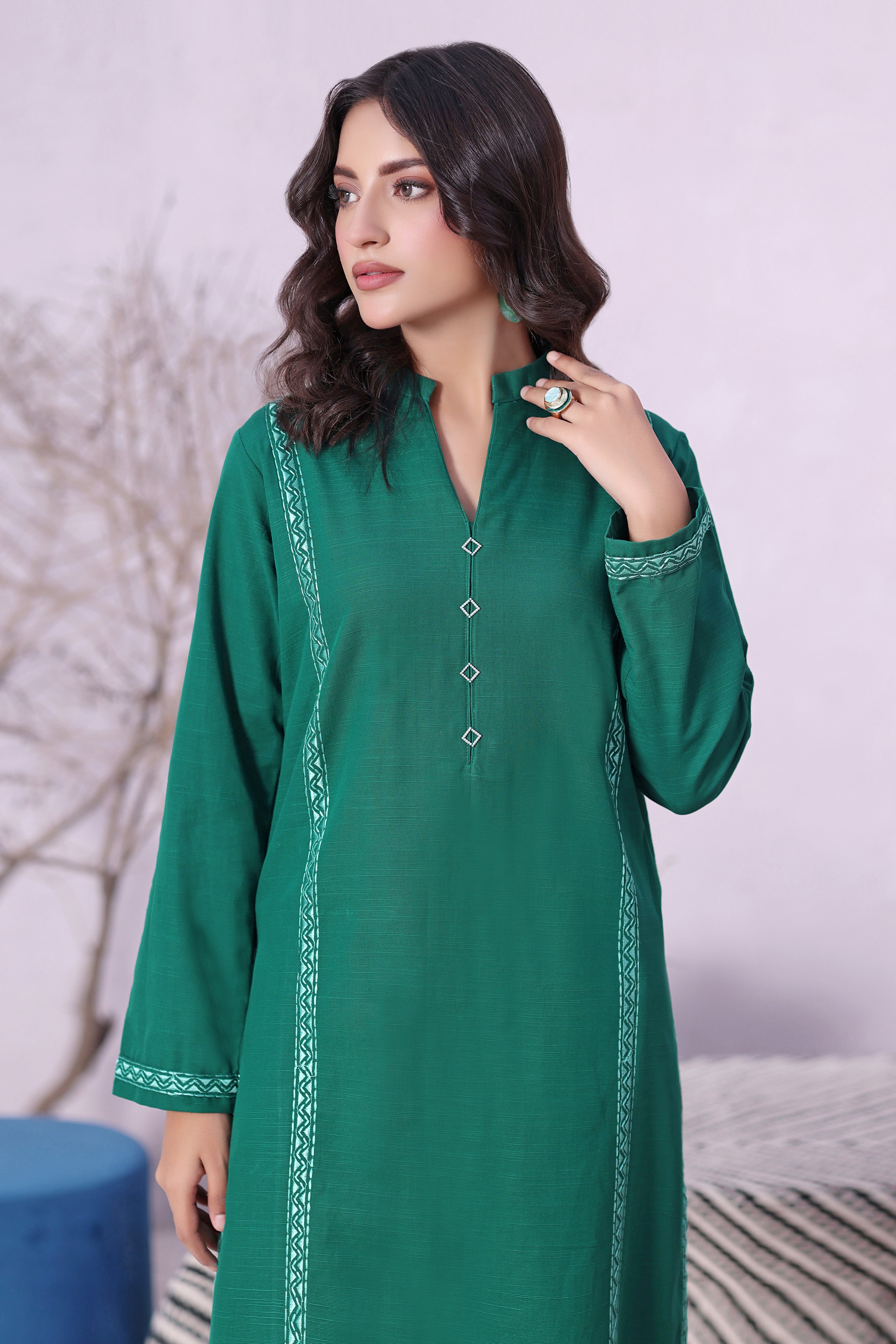 Sheen khaddar Embroidered 2PC Dress