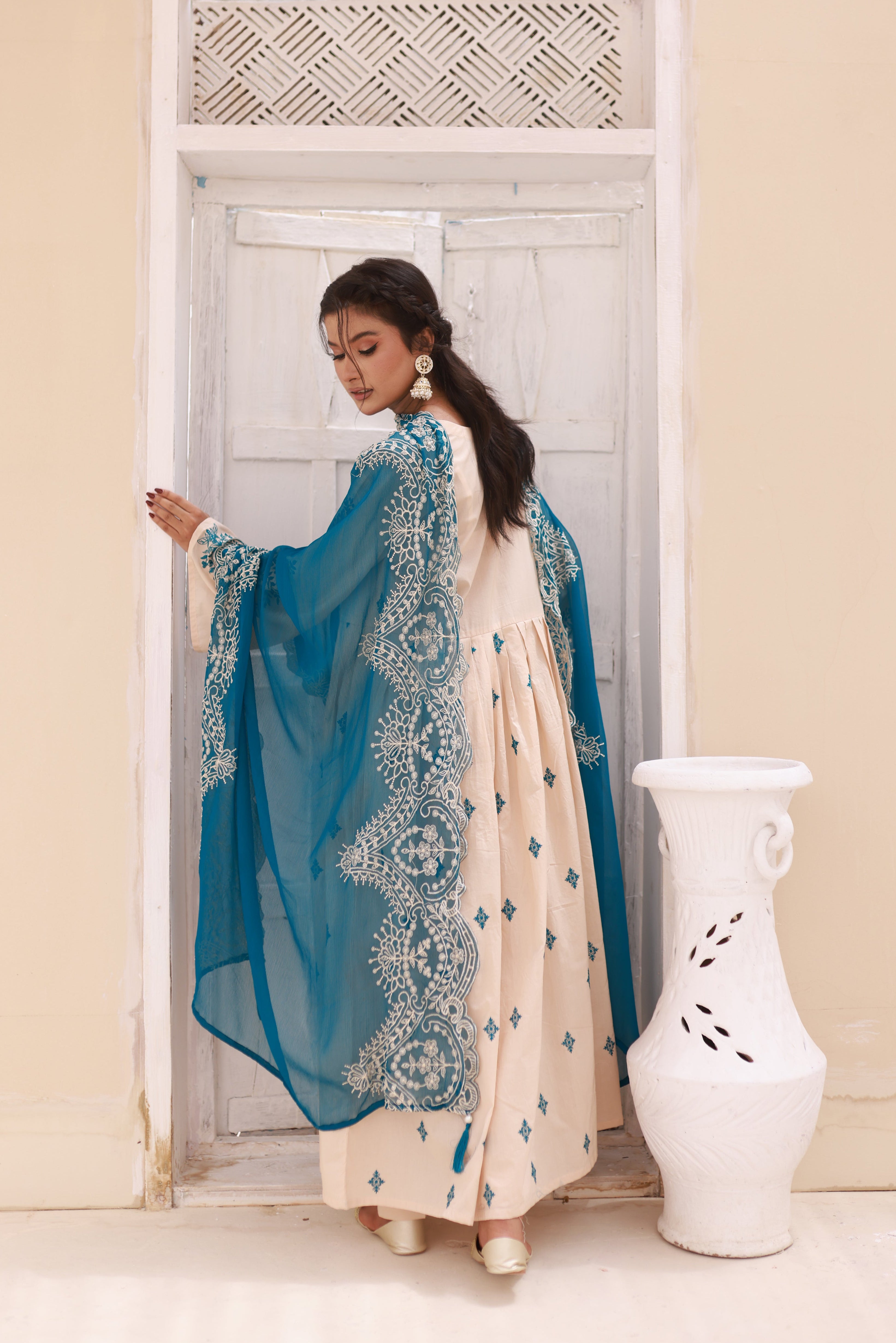 Sun-Kissed Lawn Stitched 3PC Dress
