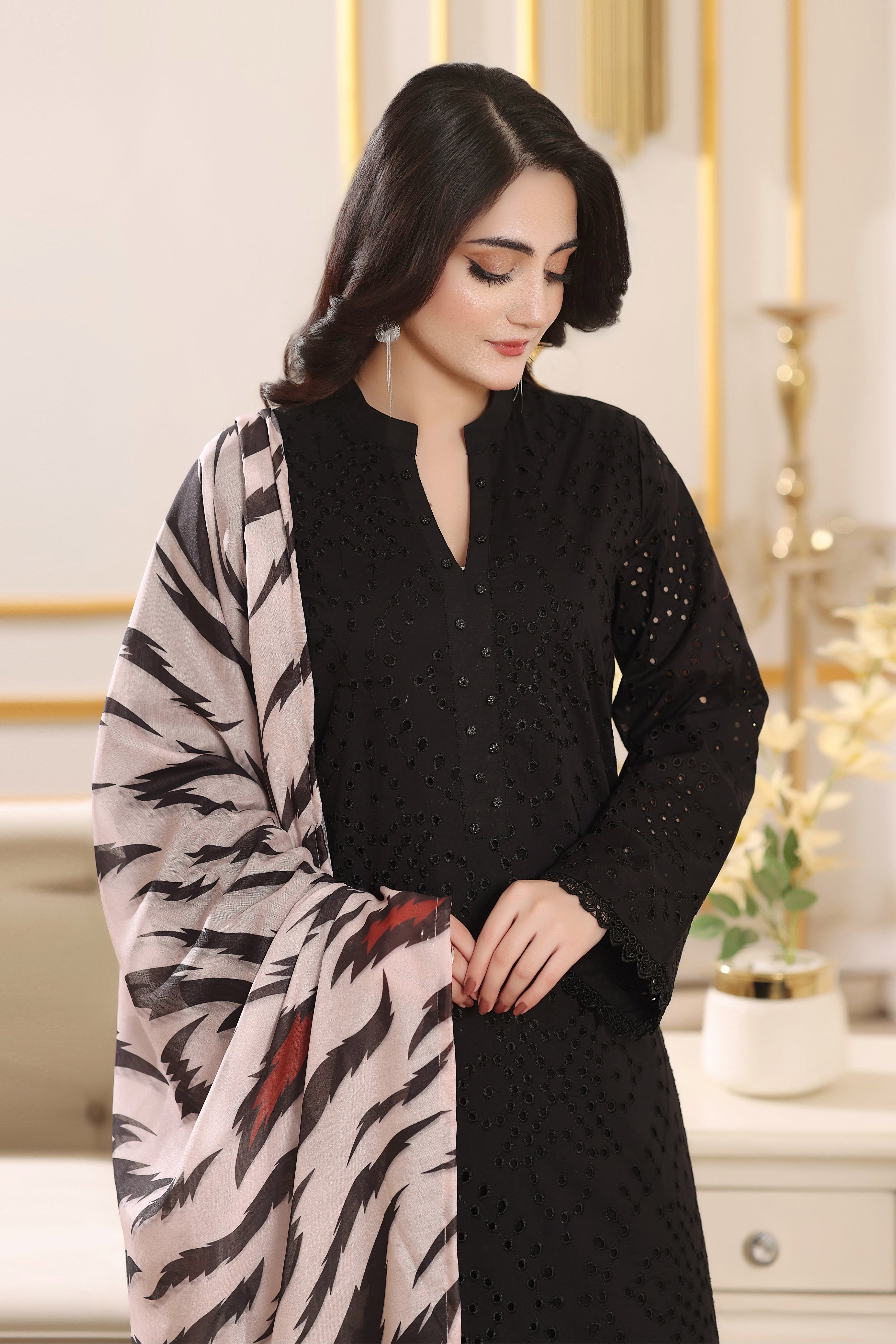 Daphne Schiffli 3PC Lawn Dress