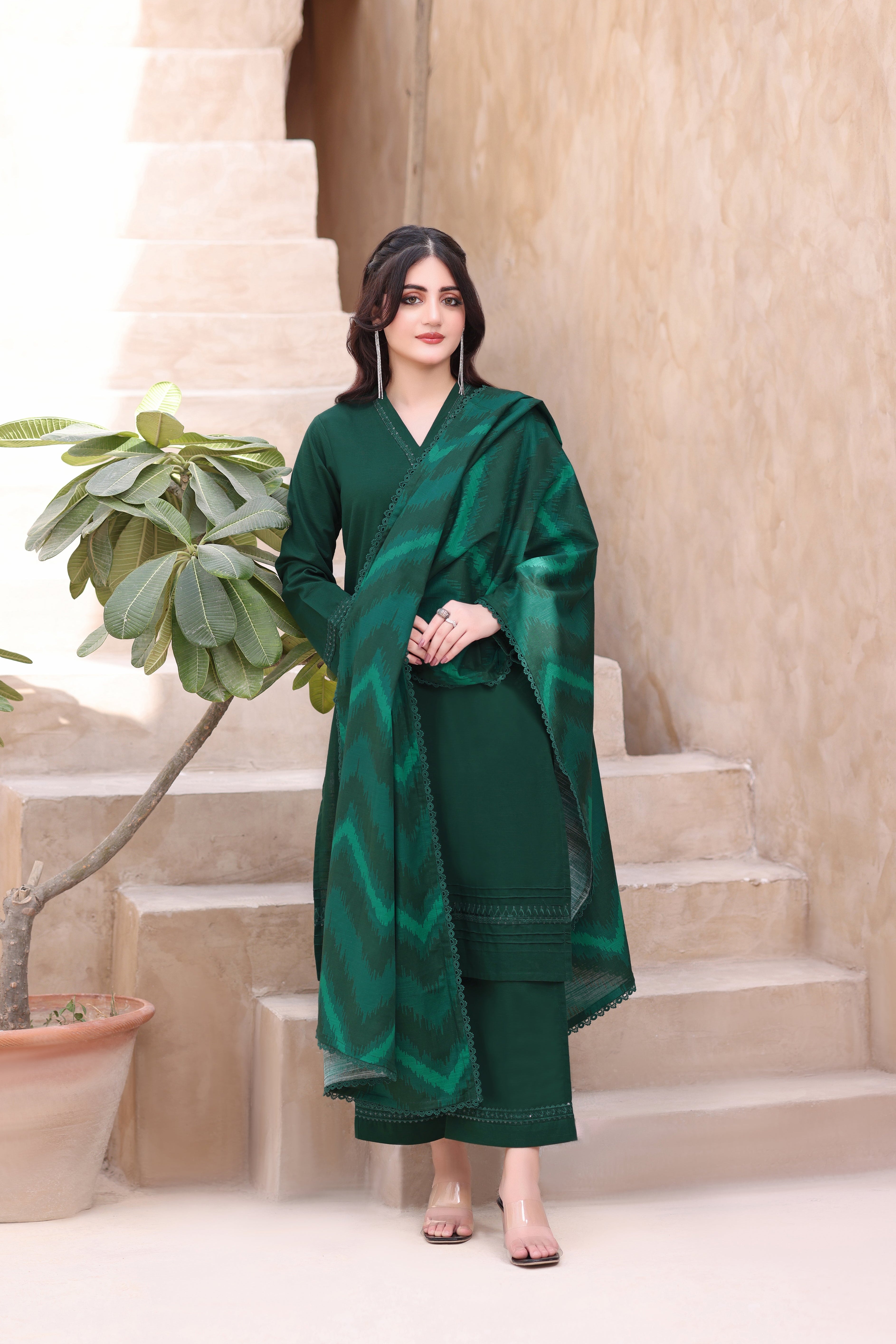 Dazzle Khaddar 3PC Dress