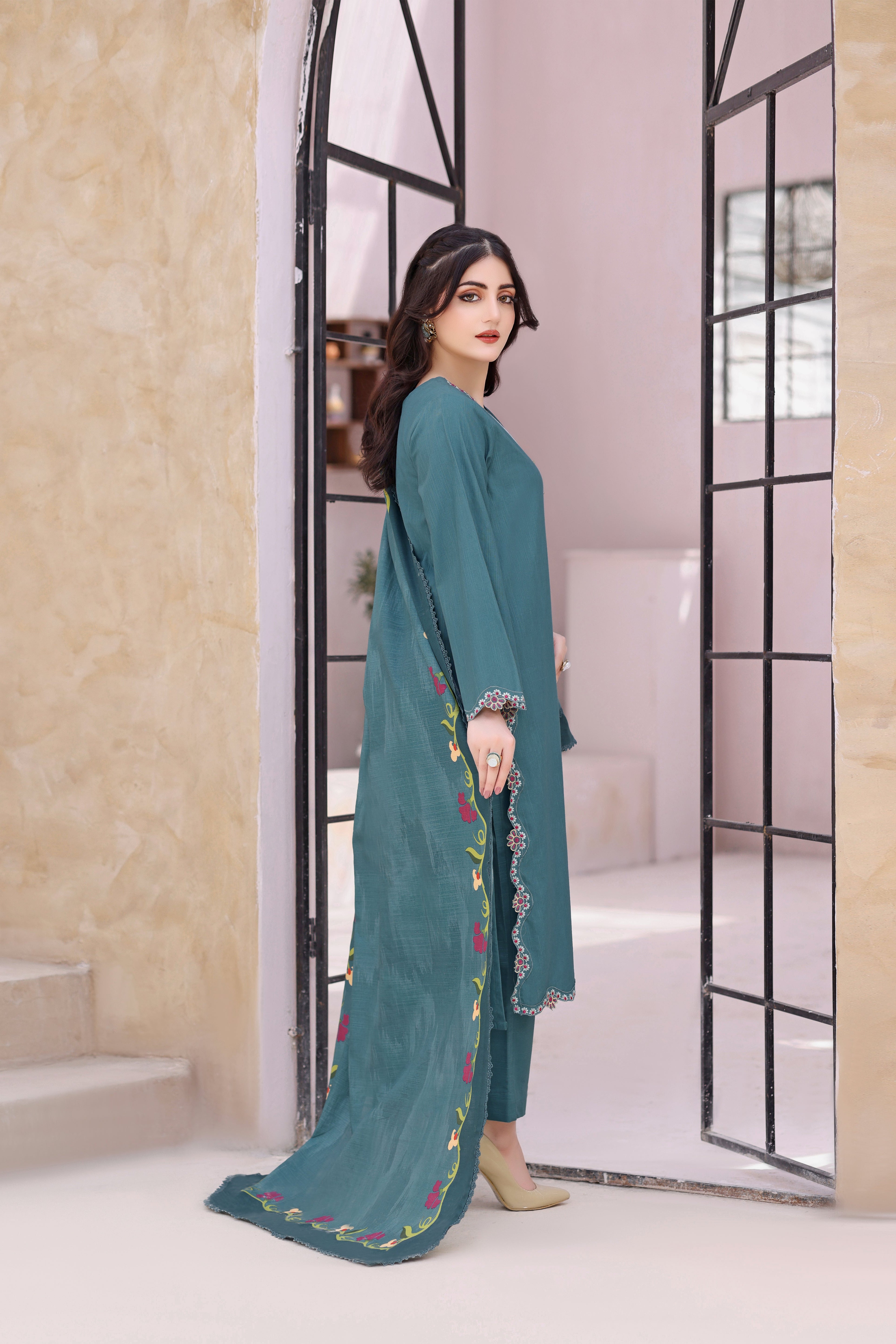 Gem Khaddar 3PC Dress