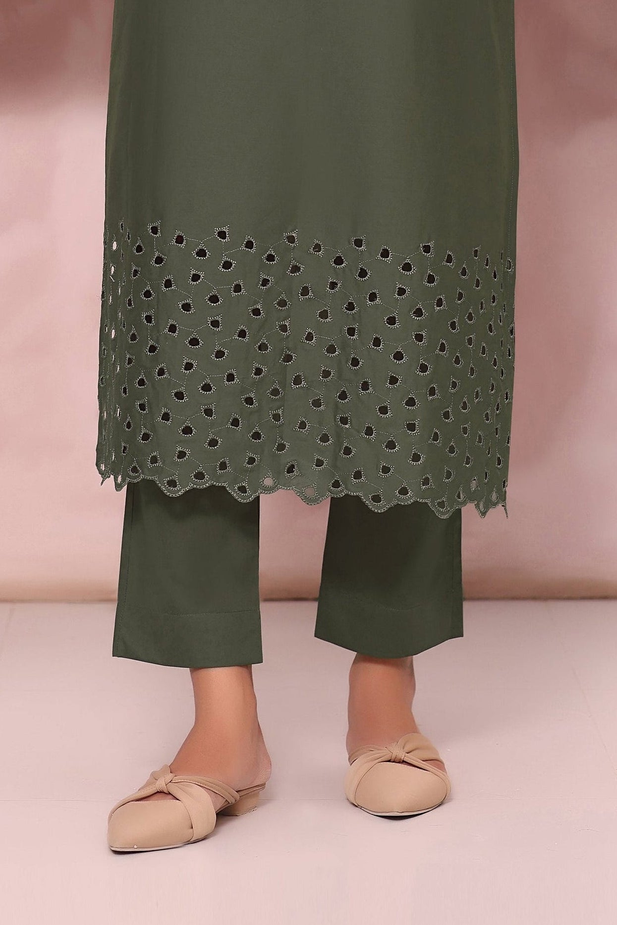 Muffin Embroidered 3PC Lawn Dress