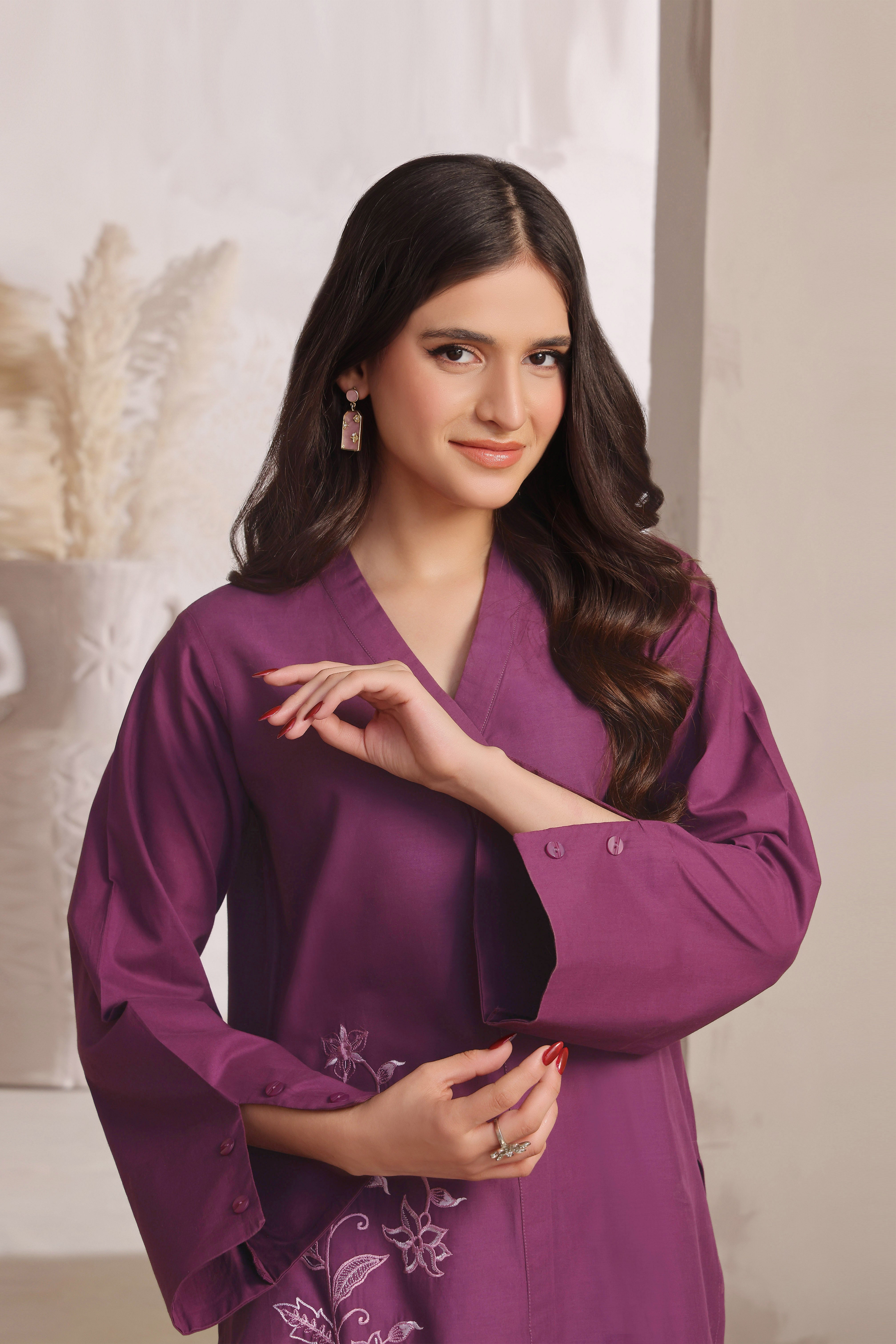 Luxeurs Affordable Embroidered Pakistani Lawn Dresses Size Chart