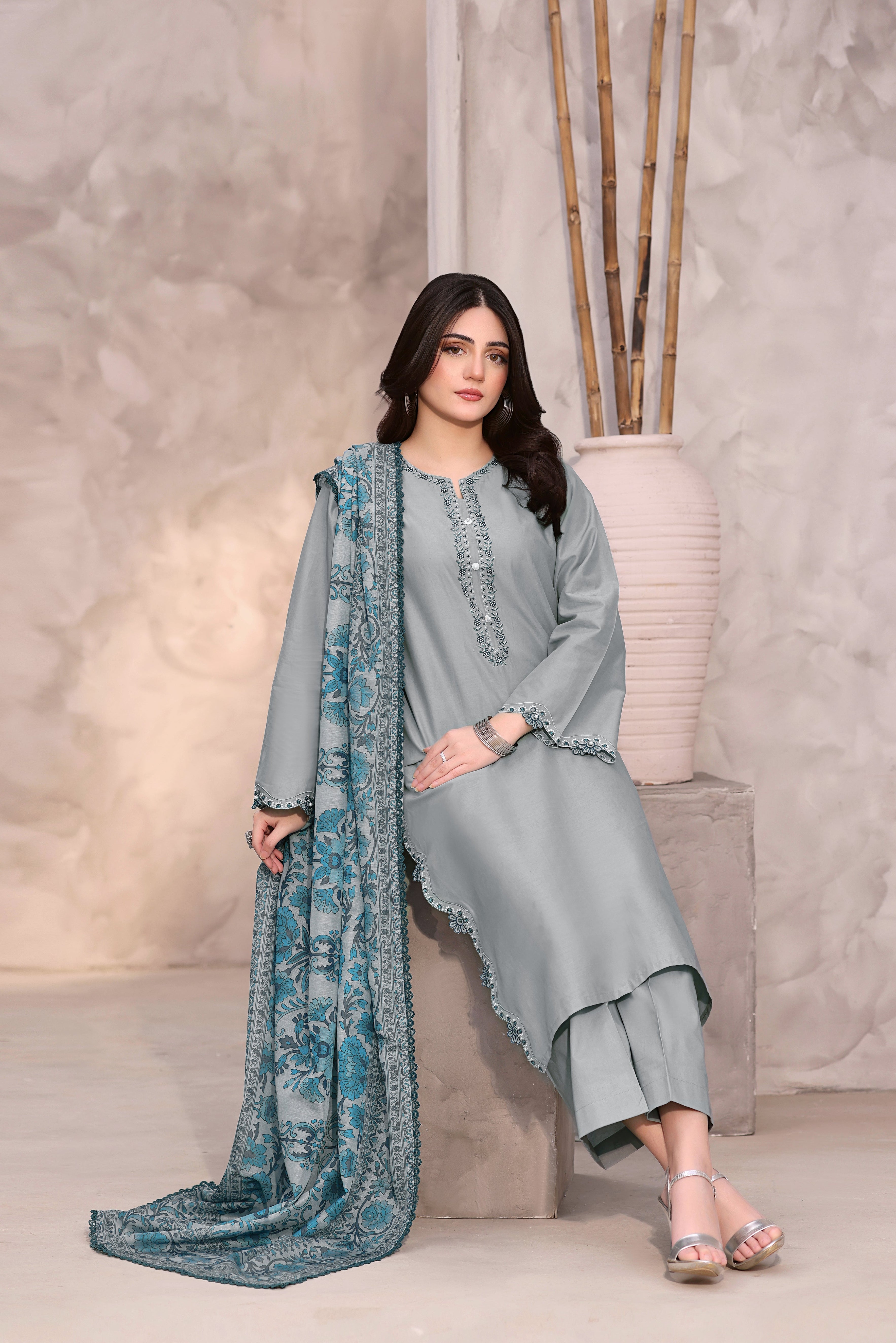Robin Embroidered 3PC Lawn Dress