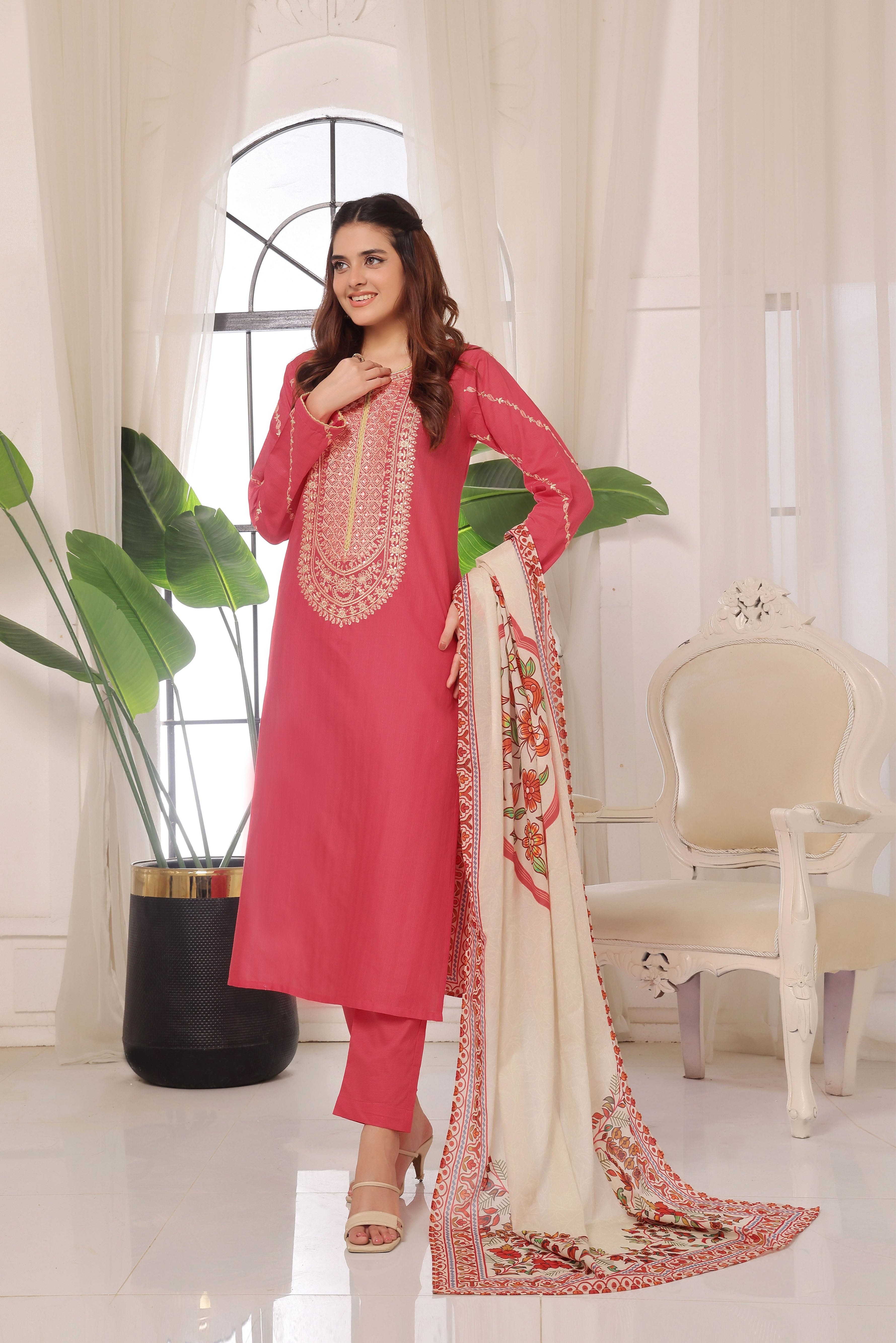 Luxeurs Affordable Embroidered Pakistani Lawn Dresses Size Chart