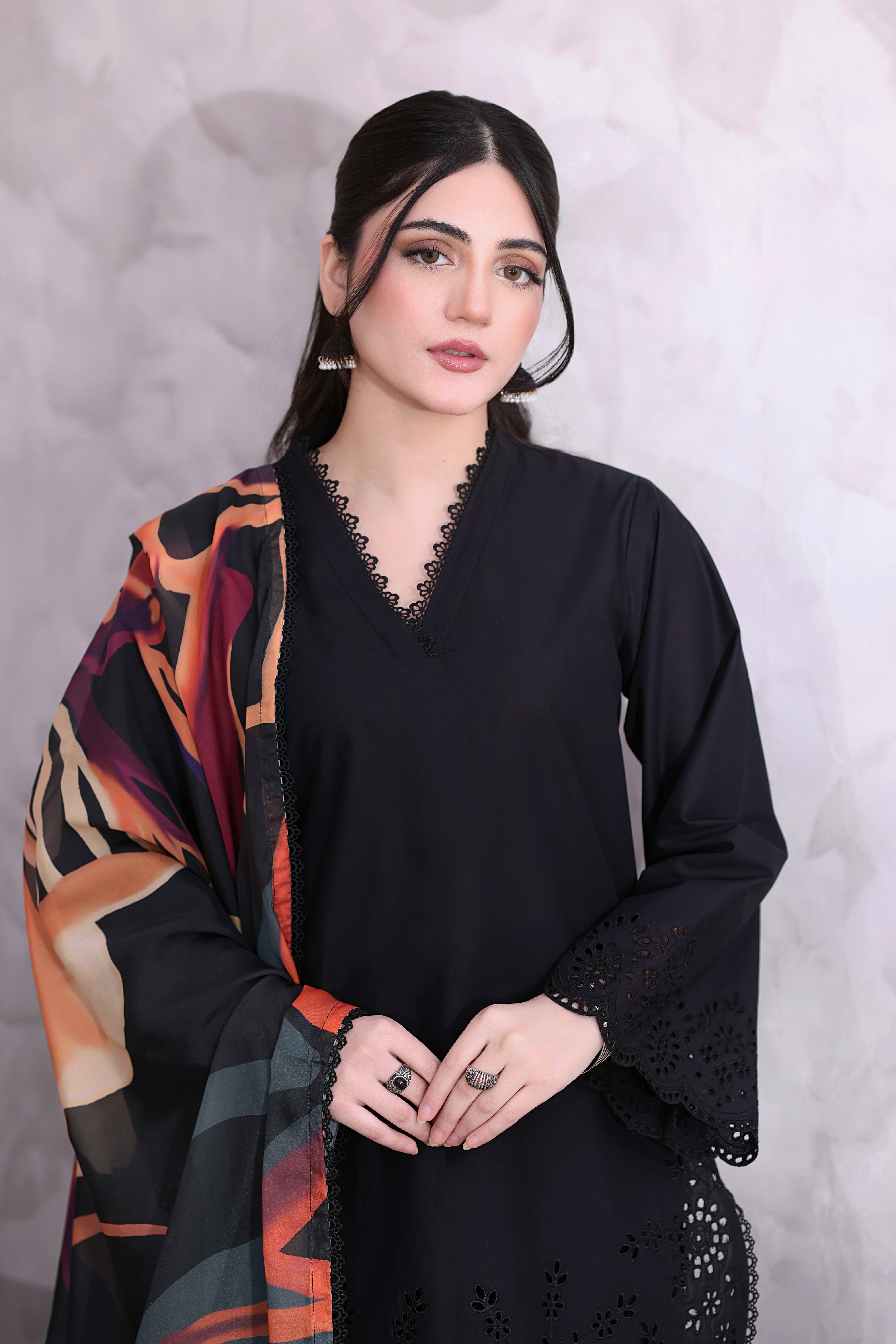 Showstopper Embroidered 3PC Lawn Dress