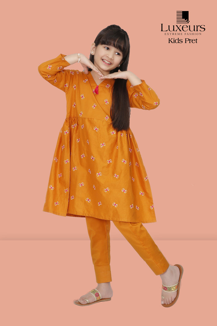 Pink Knots Stitched 2 Piece Embroidered Cotton Suit For Kids