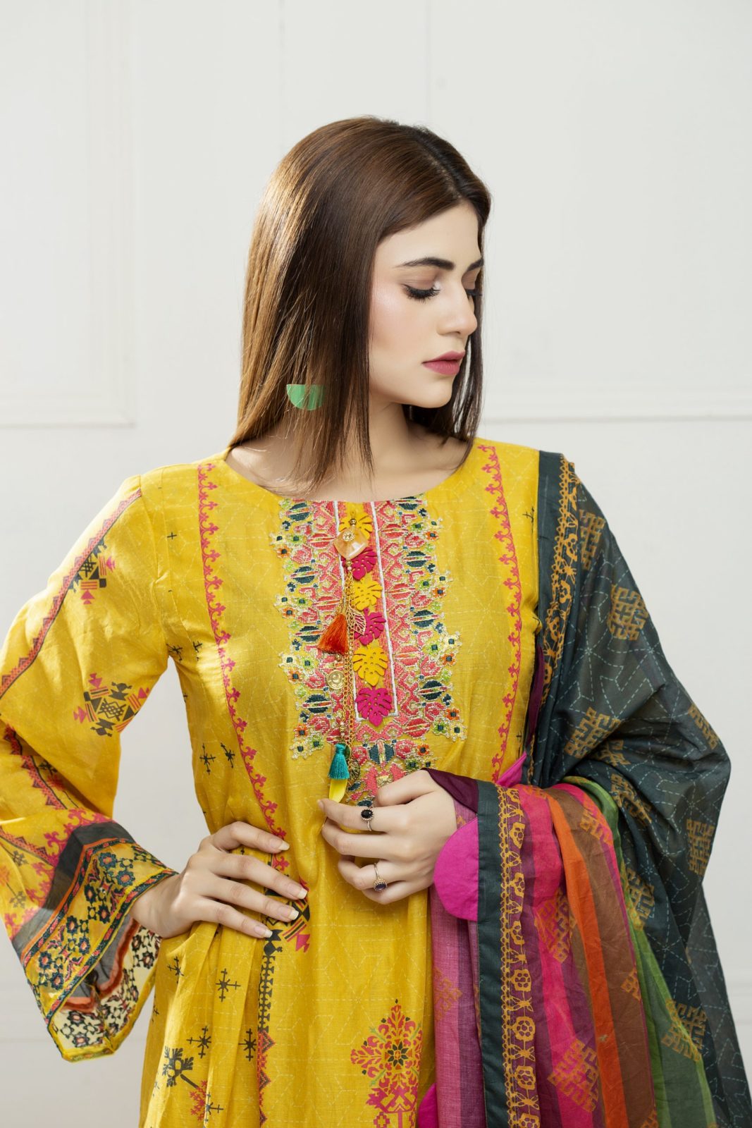 Cactus Yellow Unstitched 3 Piece Digital Printed Lawn Suit