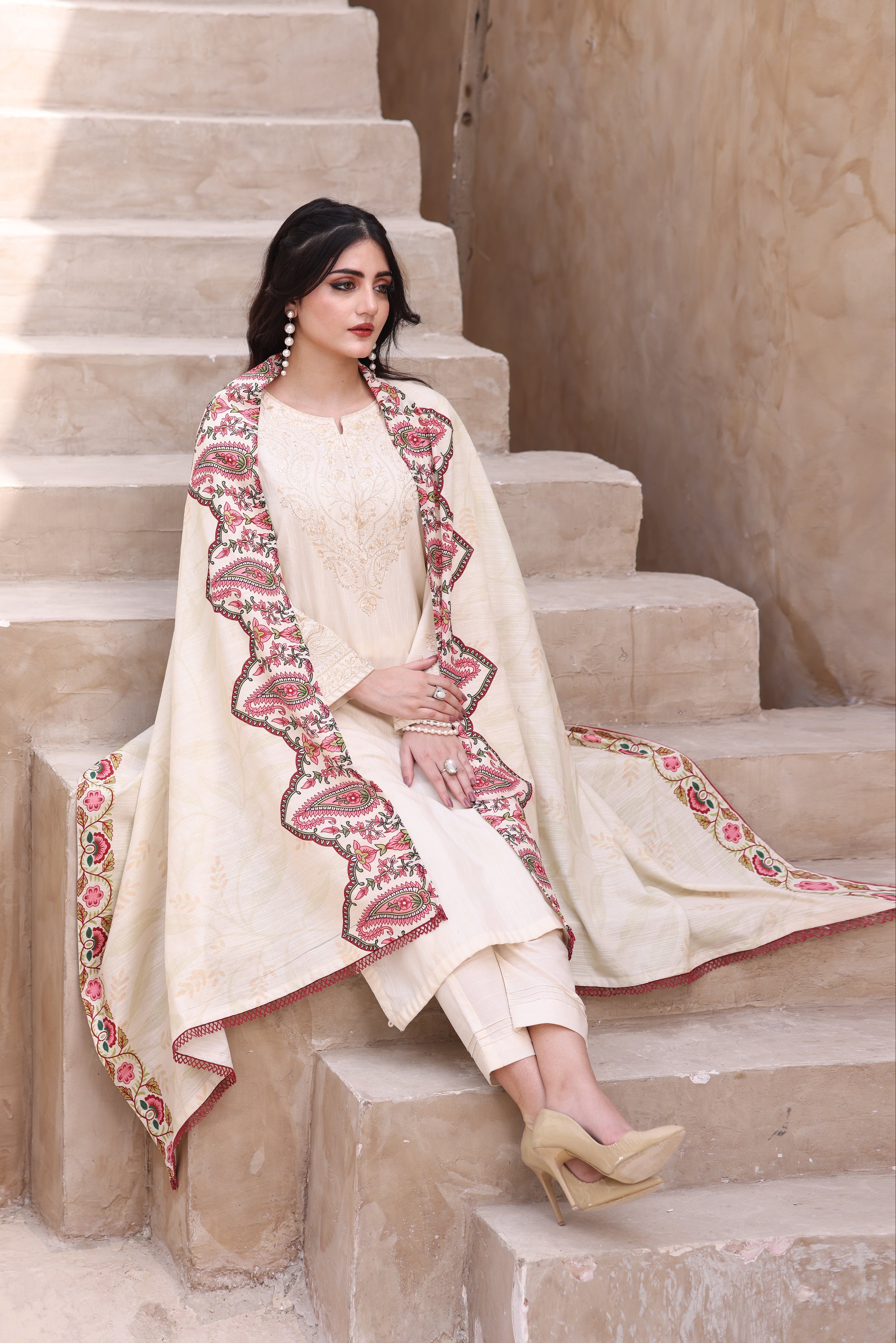 Model Wearing Luxeurs Winter Dress