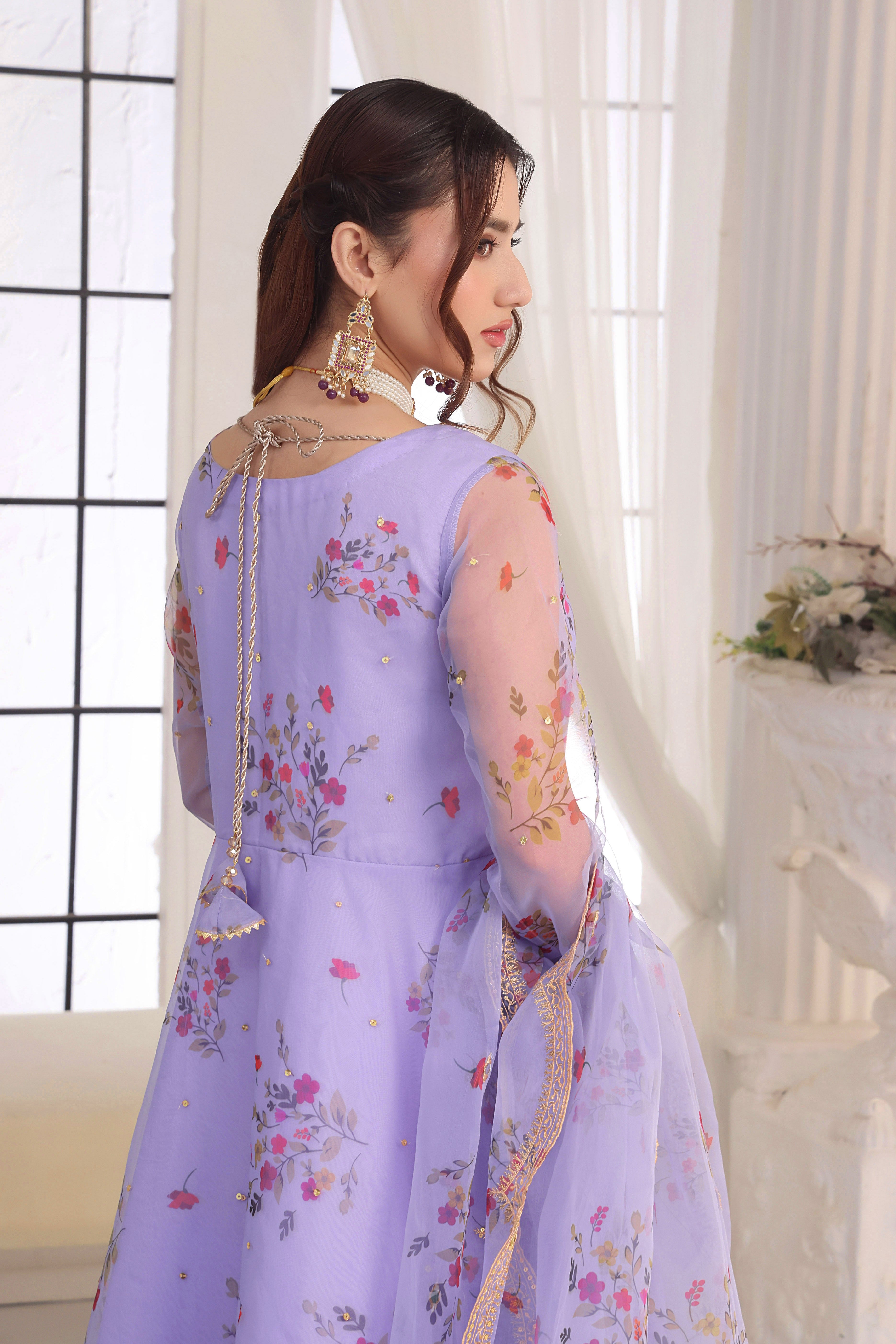 Luxeurs Affordable Embroidered Pakistani Lawn Dresses Size Chart