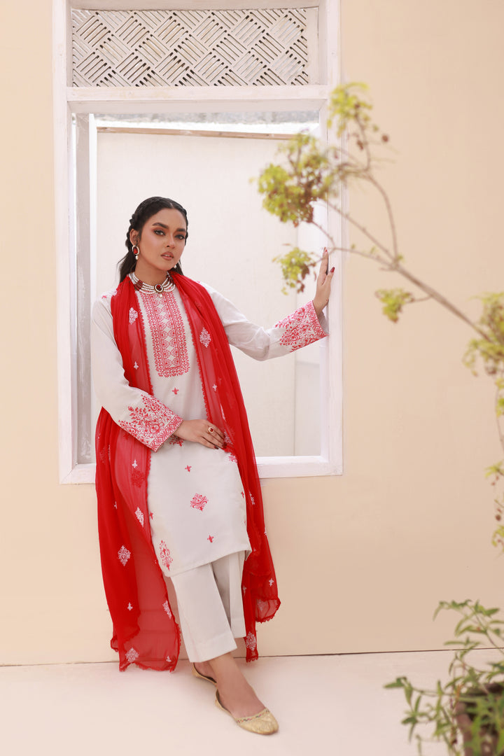 Luxeurs Embroidered Pretwear Designer Lawn Dress