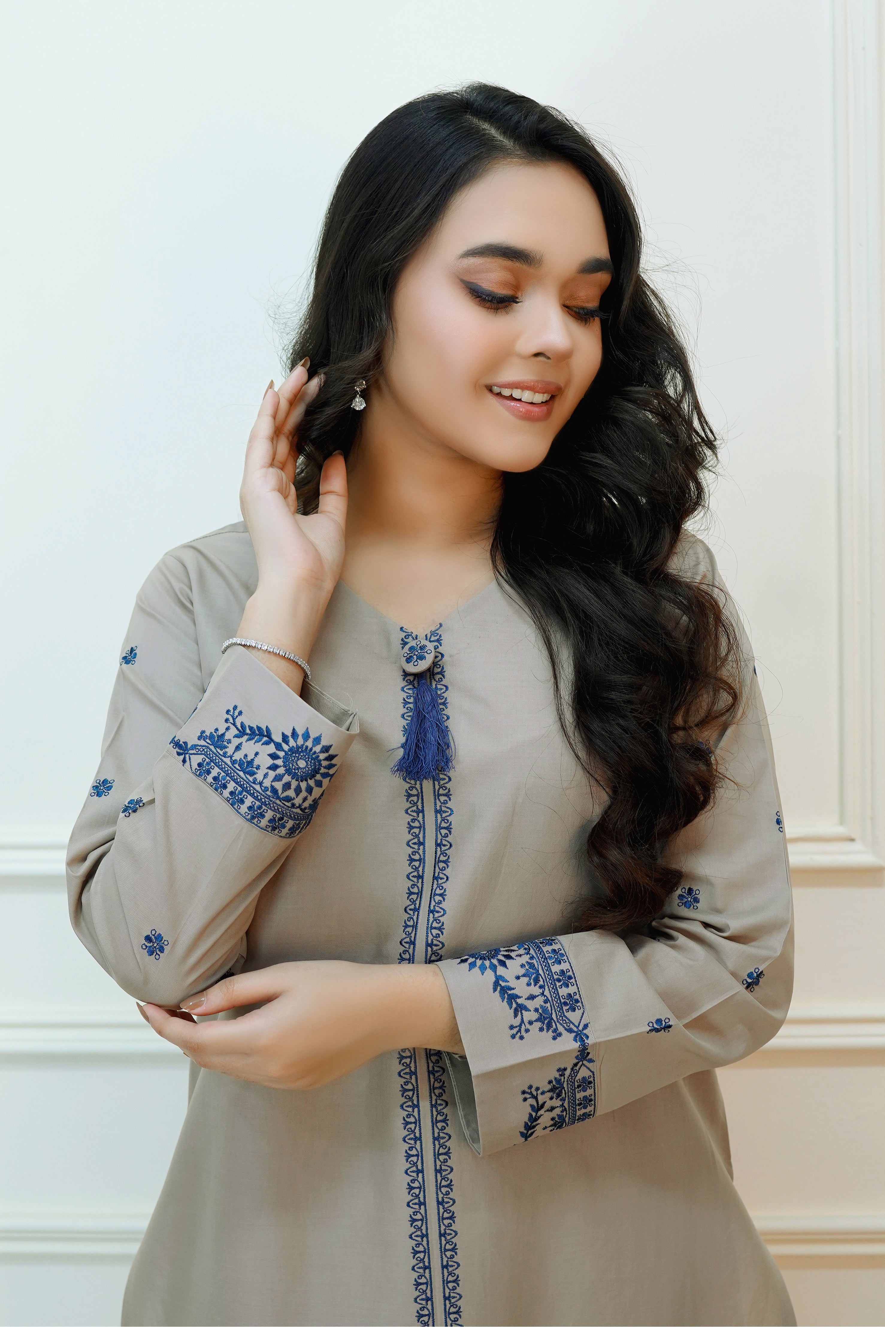 Luxeurs Embroidered Pakistani Ready to Wear Lawn Dress