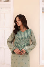 Load image into Gallery viewer, Luxeurs Embroidered Pakistani Ready to Wear Lawn Dress
