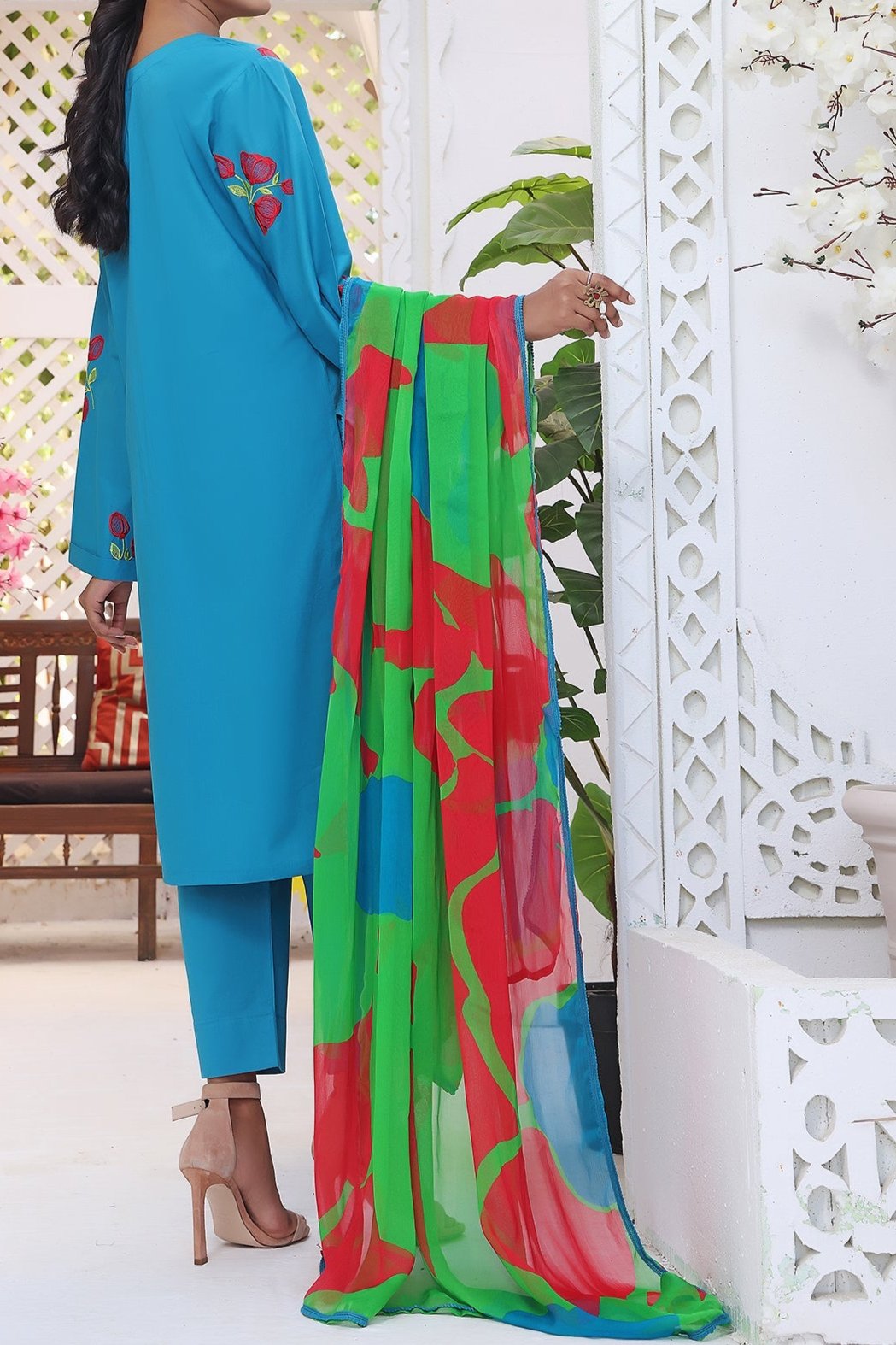 Luxeurs Embroidered Chiffon Stitched Formal Dress