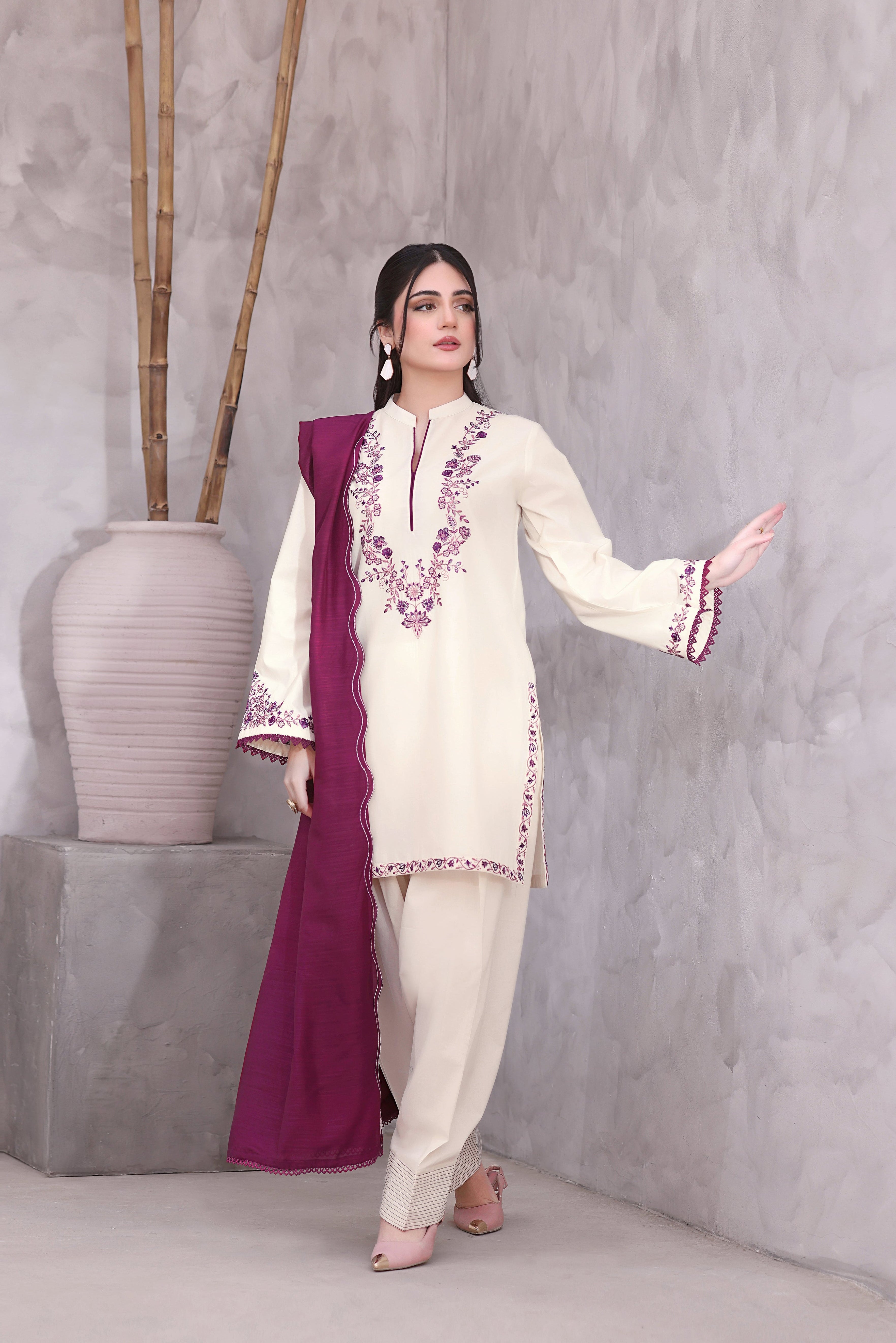 Gardenia Embroidered 3PC Lawn Dress