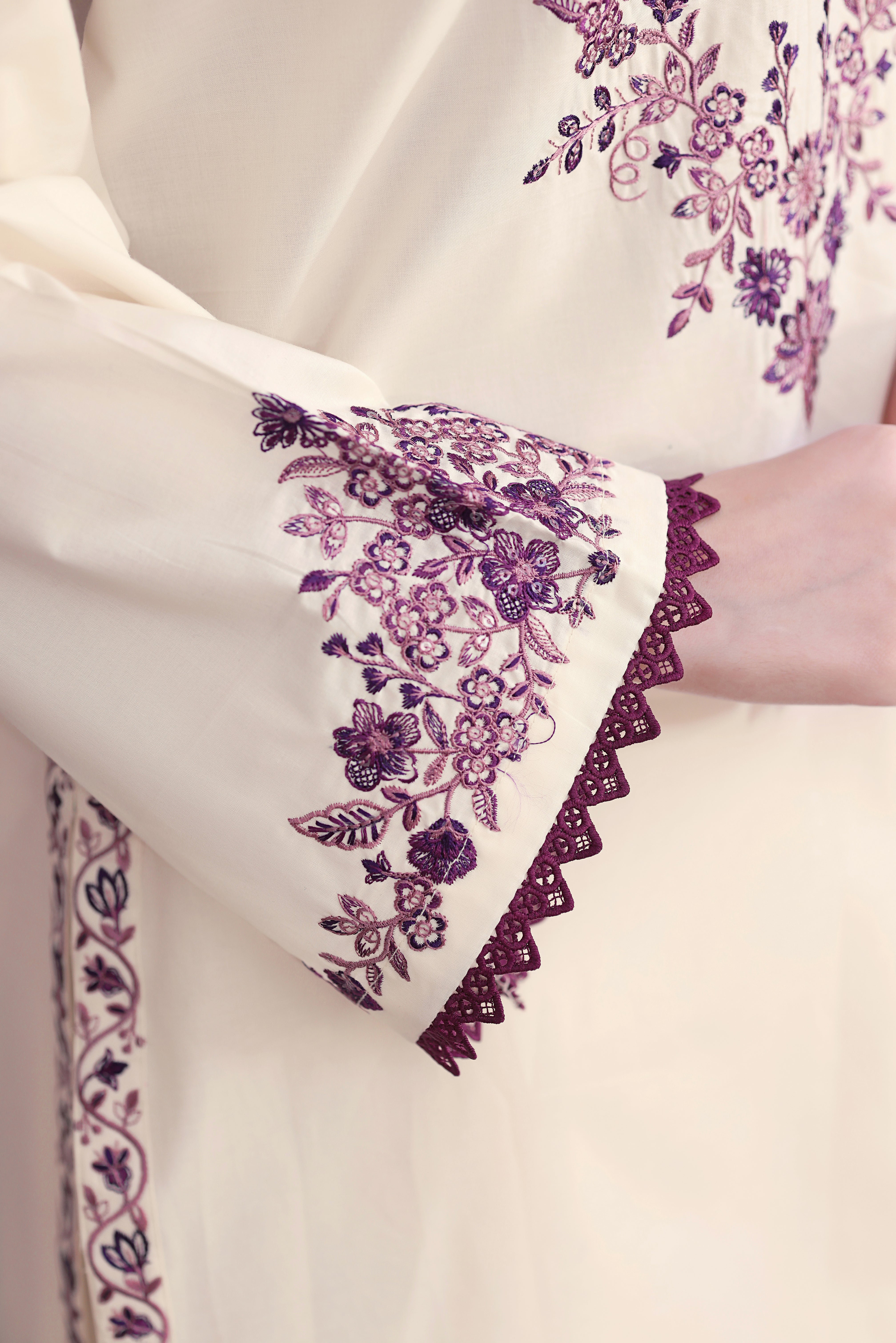 Gardenia Embroidered 3PC Lawn Dress