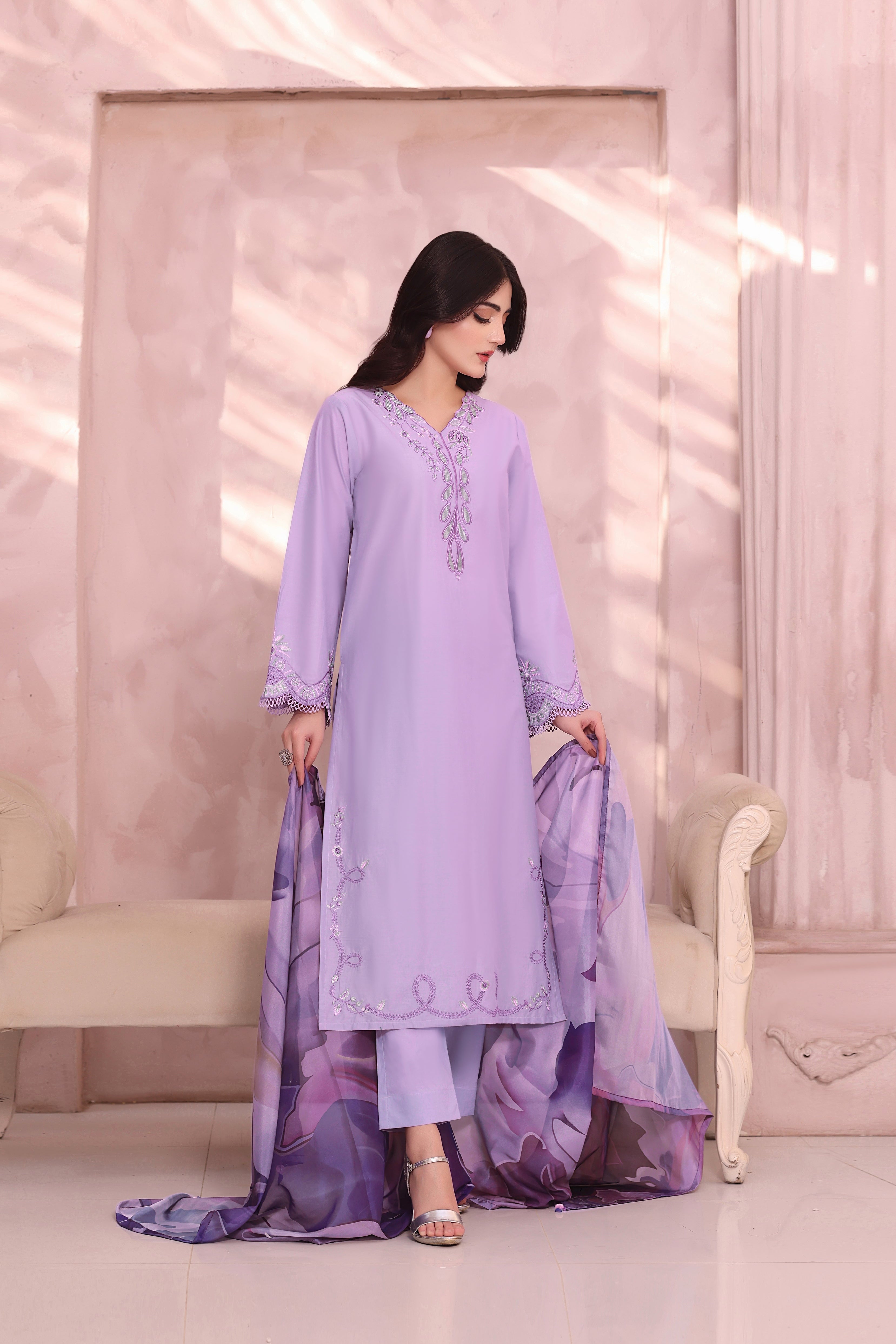 Daydream Embroidered 3PC Lawn Dress