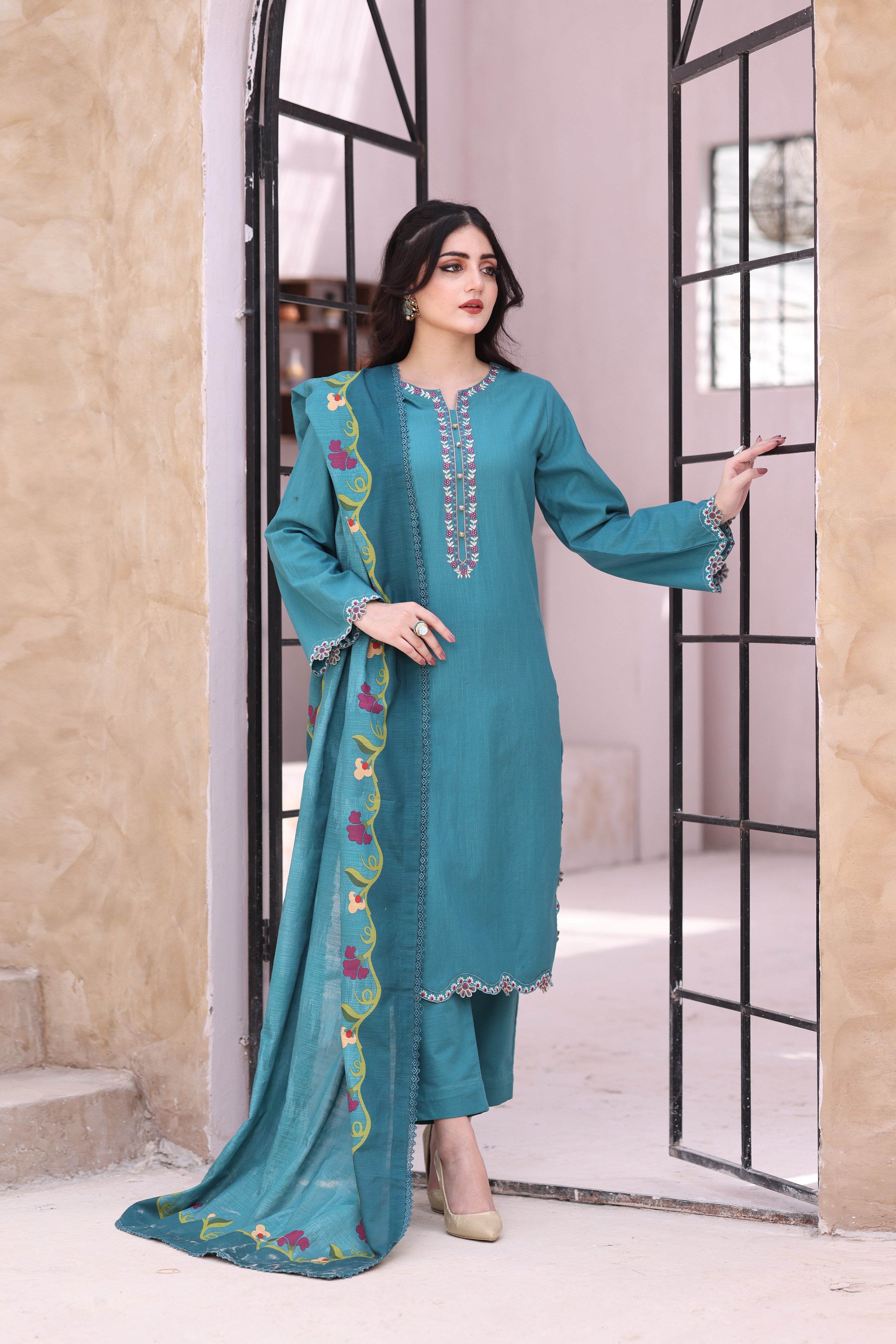 Gem Khaddar 3PC Dress