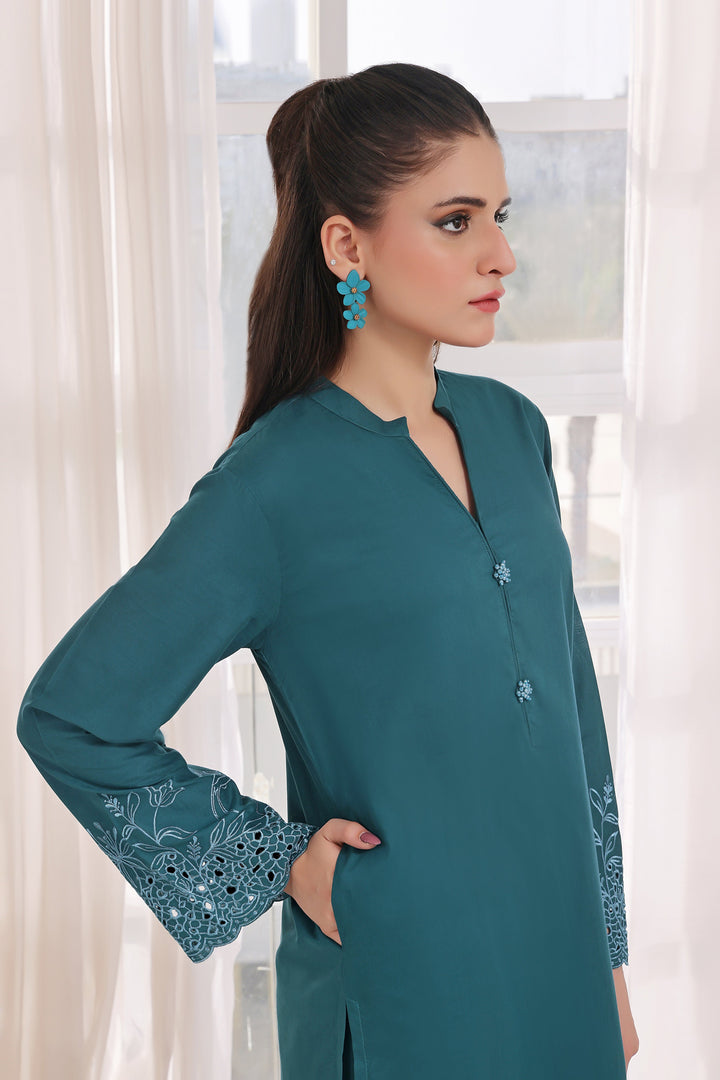 Nuvia Embroidered Lawn 2PC Dress