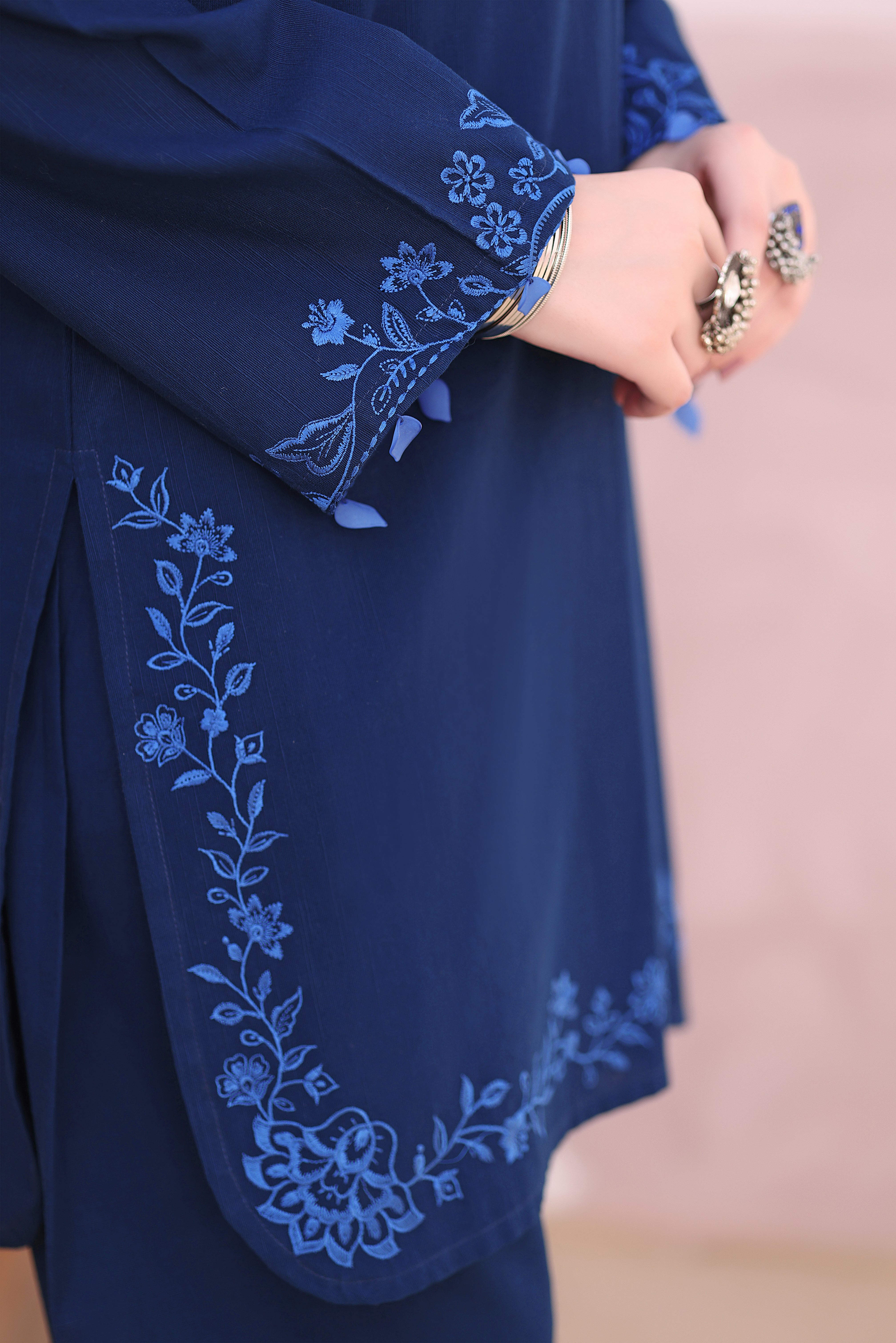 Royal Khaddar 3PC Dress