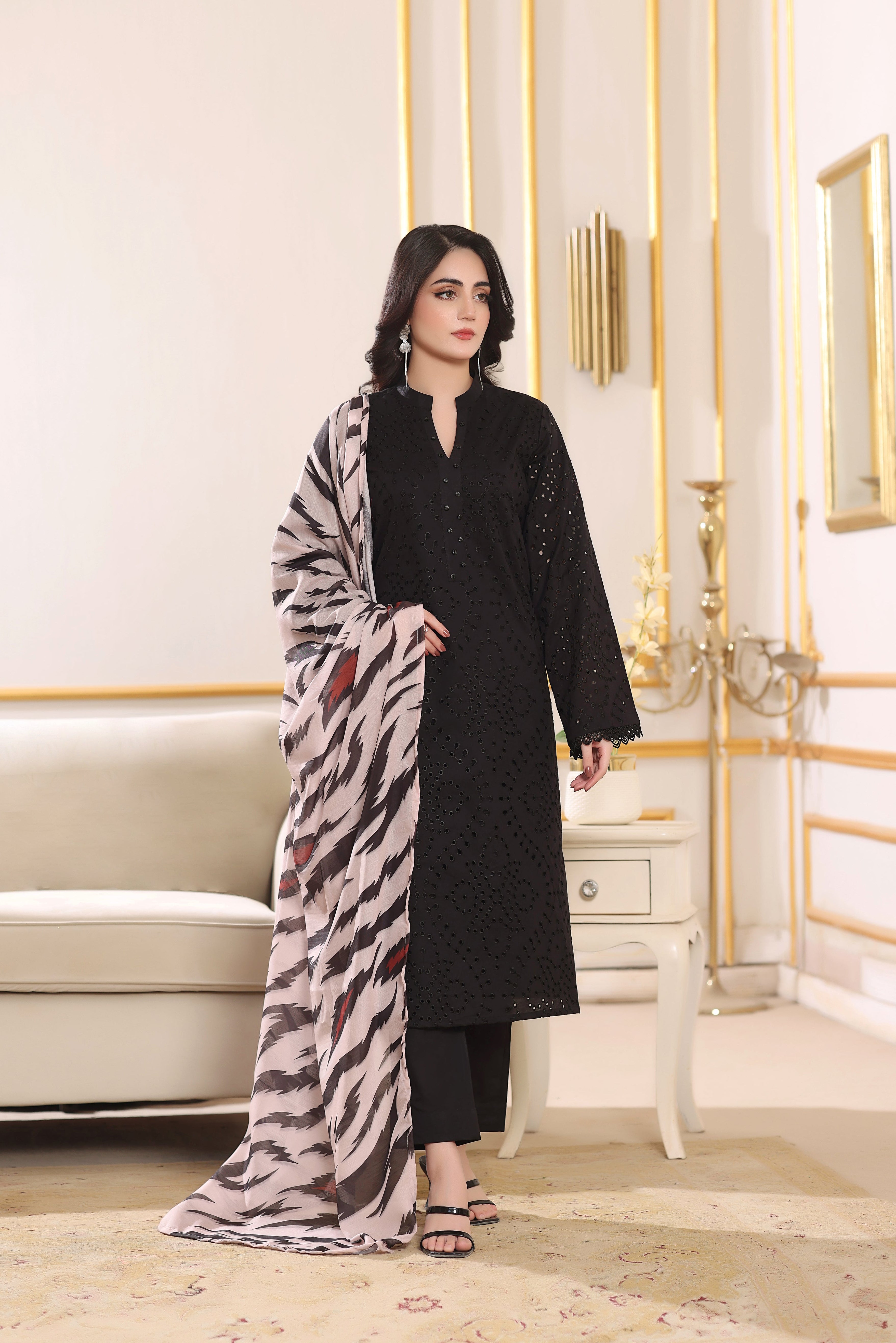 Daphne Schiffli 3PC Lawn Dress