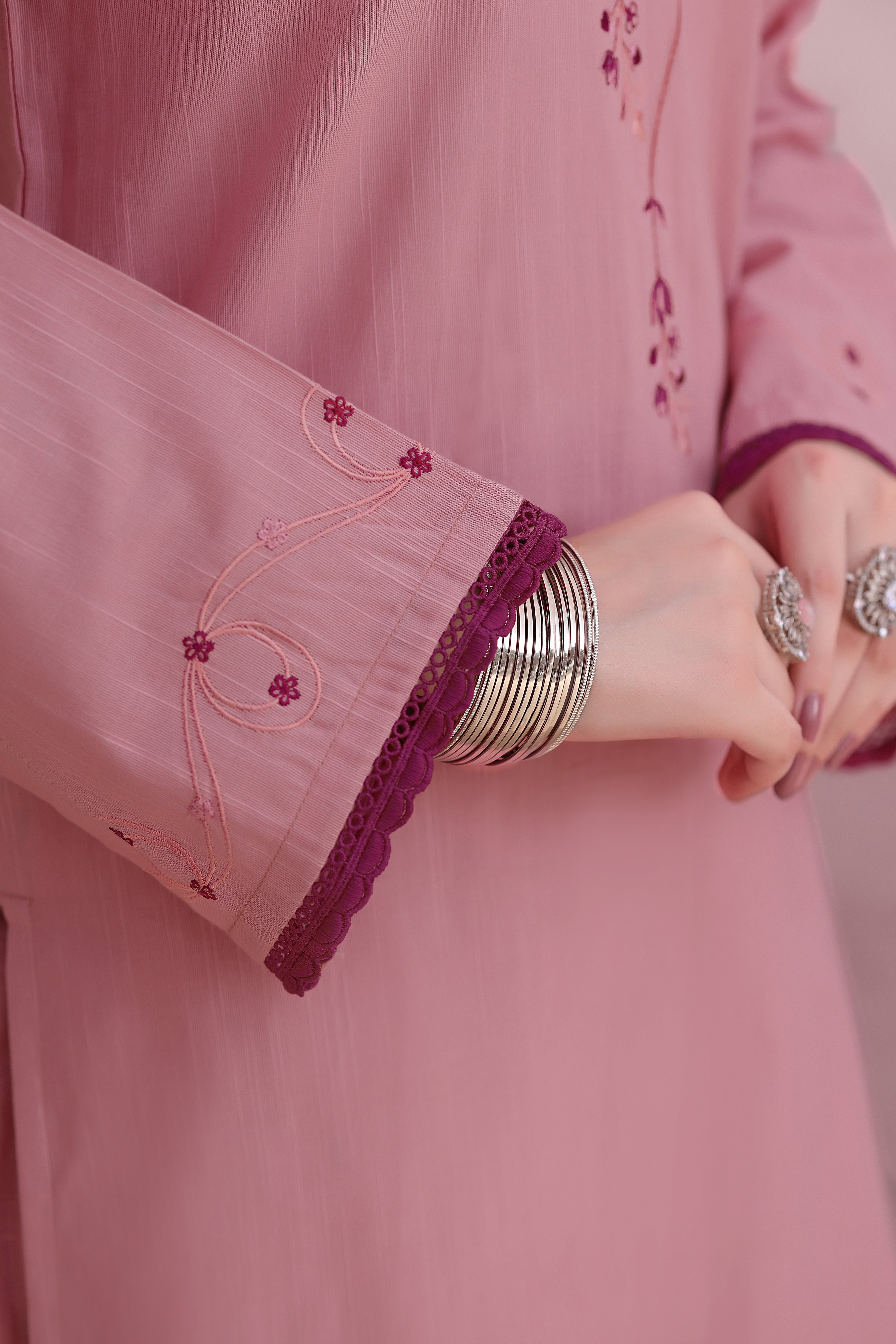 Glow Khaddar 3PC Dress