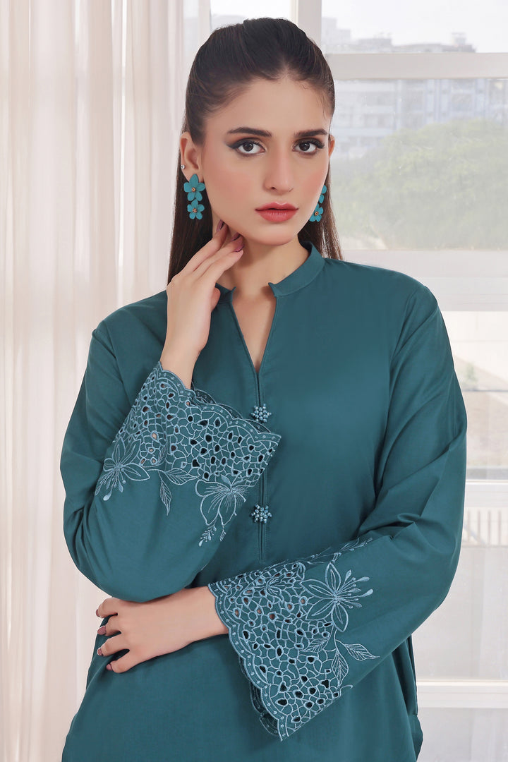 Nuvia Embroidered Lawn 2PC Dress