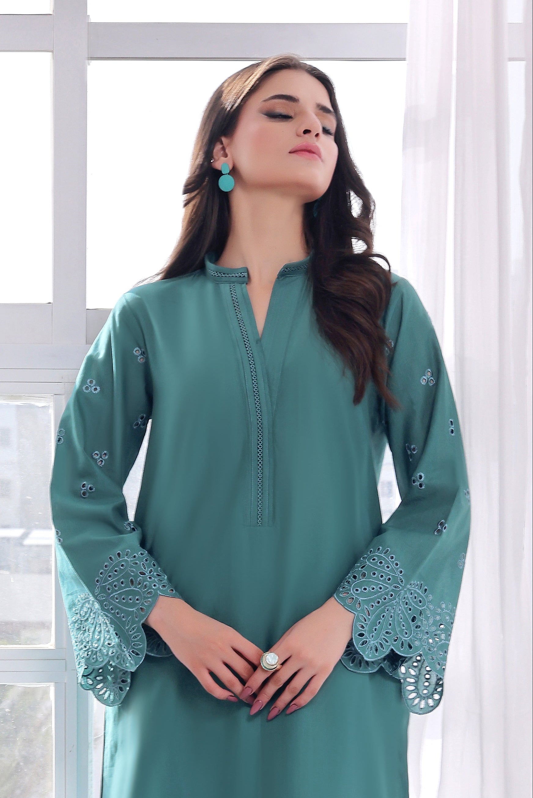 Zephyr Embroidered Lawn 2PC Dress