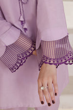 Load image into Gallery viewer, Luxeurs Affordable Embroidered Pakistani Lawn Dresses Size Chart
