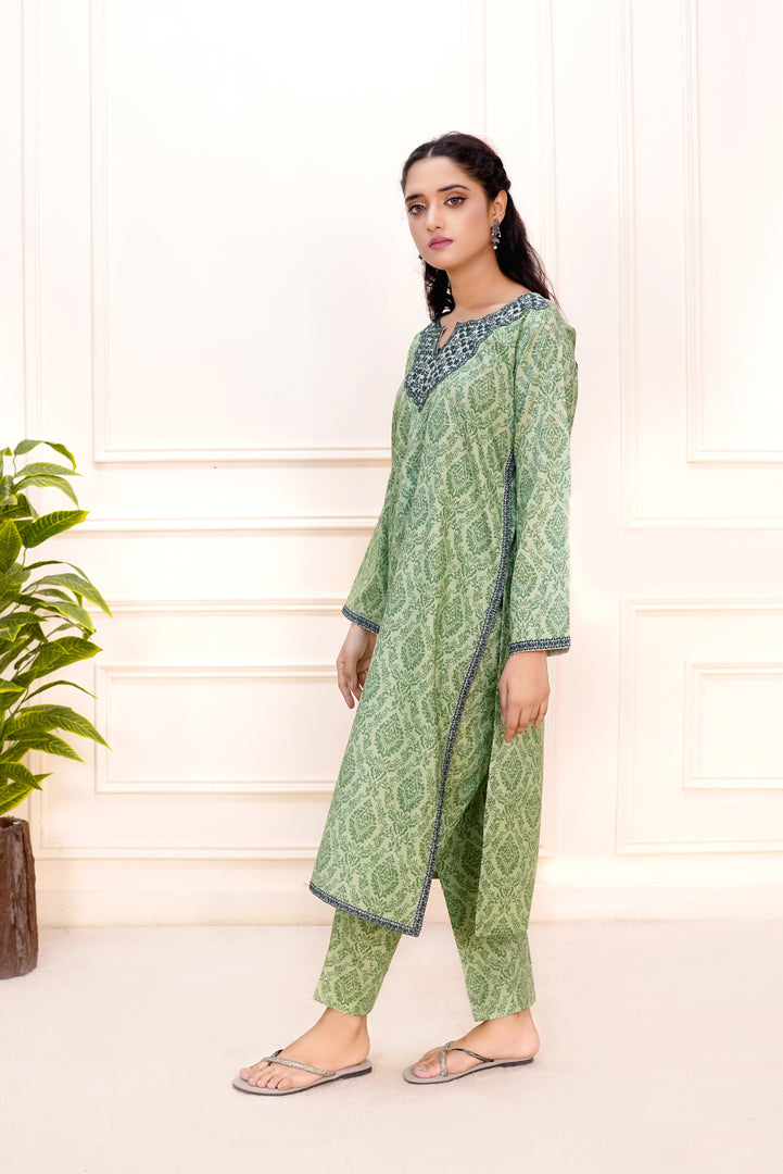 Luxeurs Lawn CottonStitched Embroidered Dress