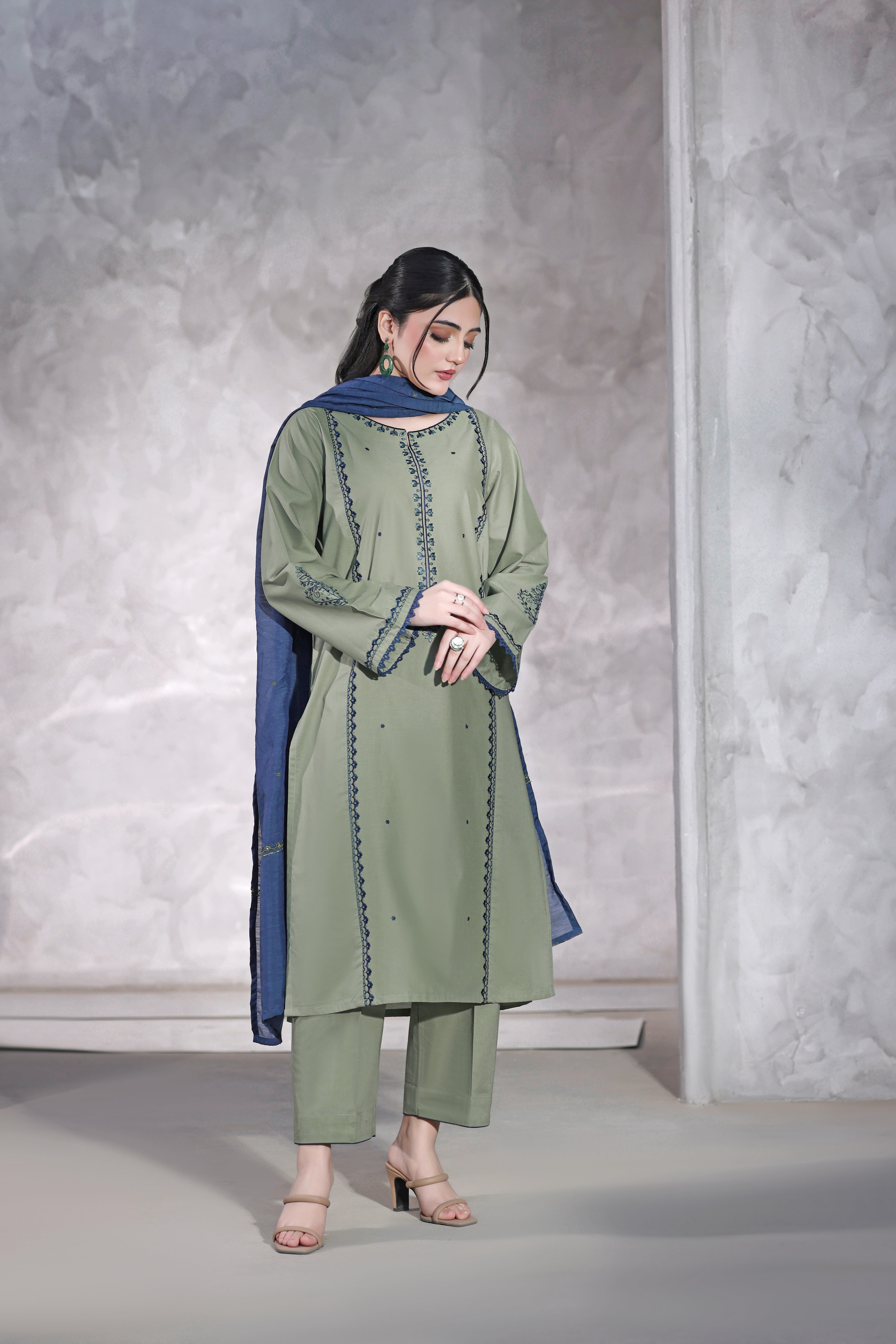 Serene Embroidered 3PC Lawn Dress