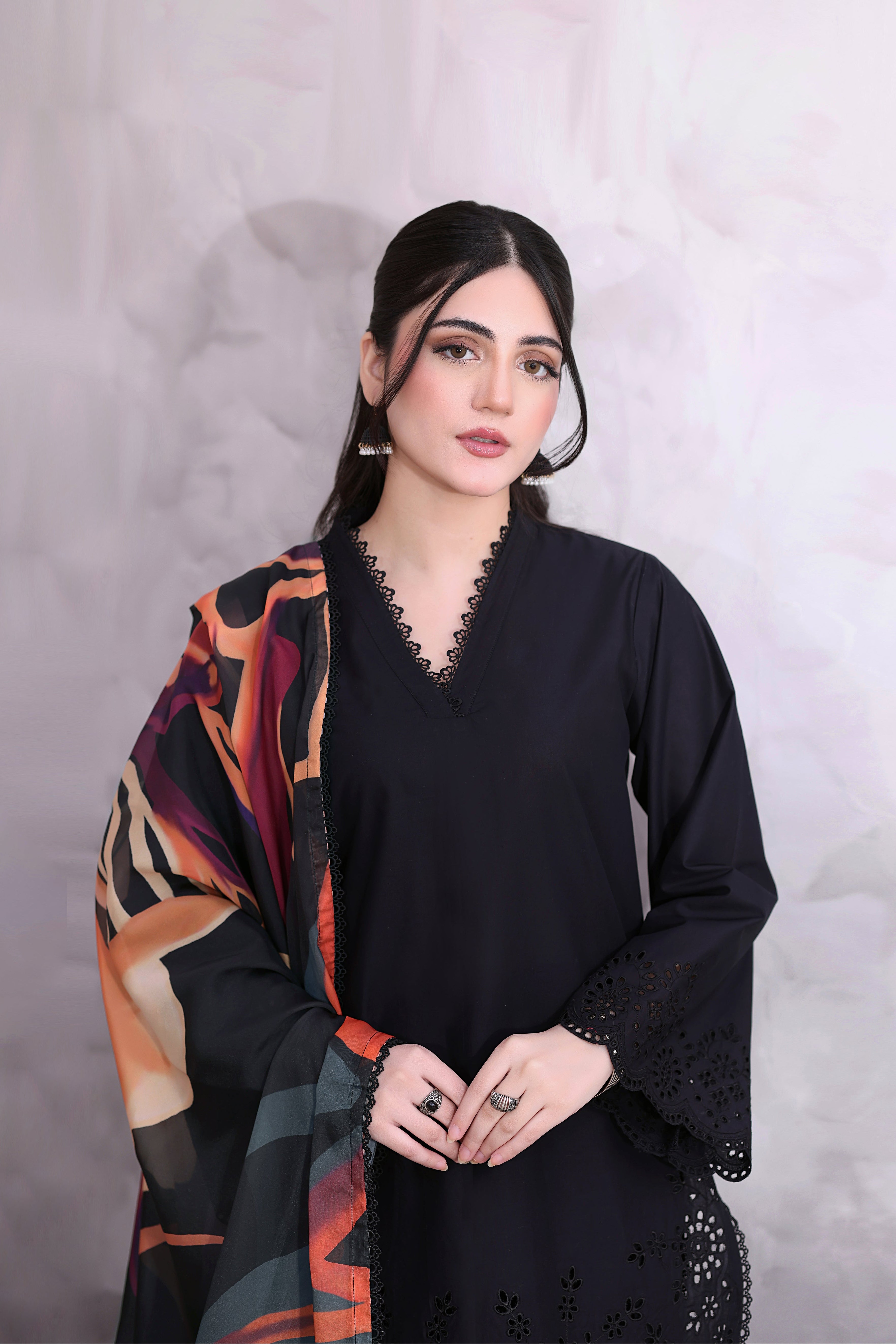 Showstopper Embroidered 3PC Lawn Dress