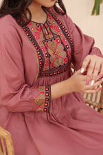Load image into Gallery viewer, Cedar Stitched 2pc Embroidered Suit