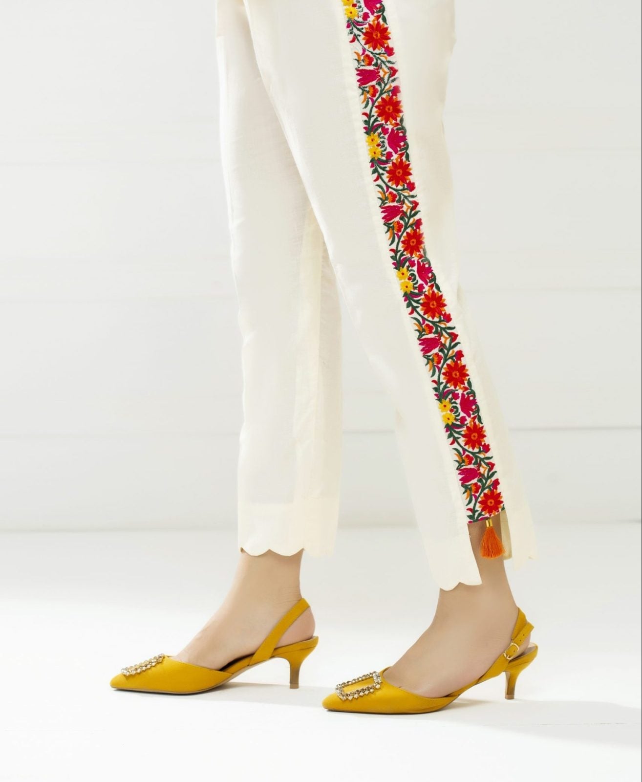 Stylized Embroidered Cotton Straight  Pants - Off White