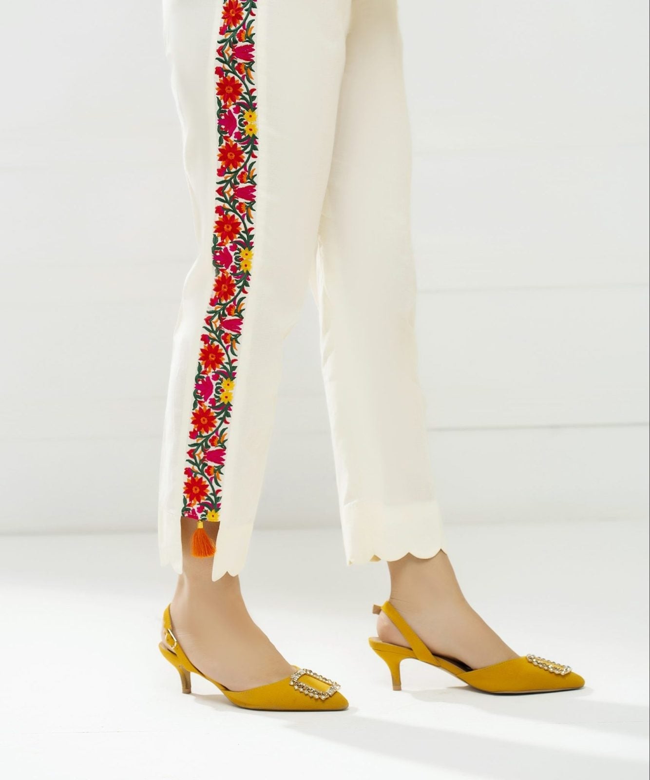 Stylized Embroidered Cotton Straight  Pants - Off White
